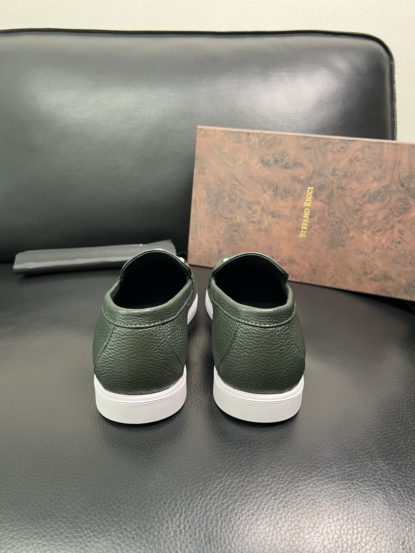 StefanoRicci 顶级代购 史蒂芬 劳尼治 专柜新品同步，鞋面意大利进口牛皮面料，进口水染牛皮内