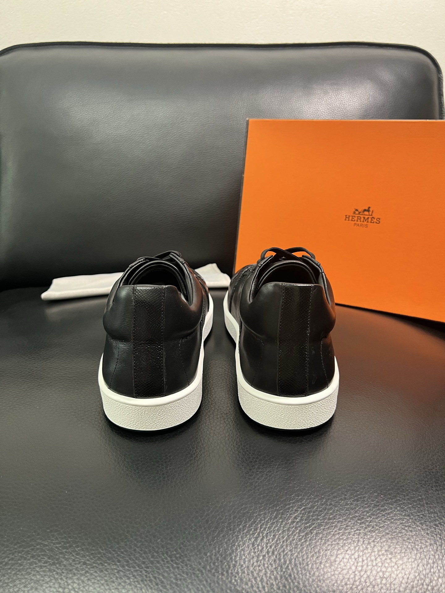Hermes 顶级代购 爱马仕 专柜同步发售原厂配置，意大利进口原版牛皮面料，高品质拼接工艺，全进口水染