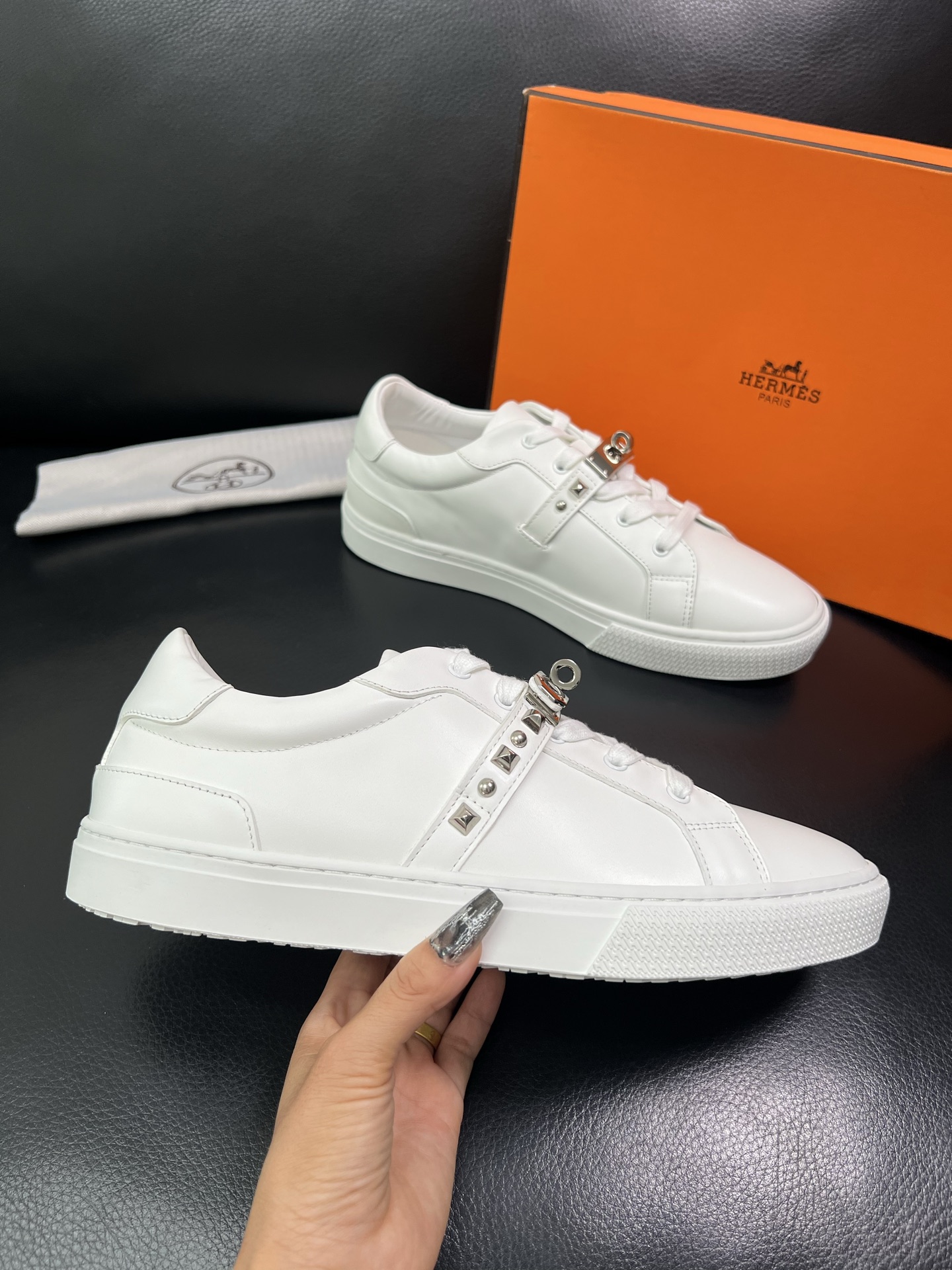 Hermes 顶级代购 爱马仕 专柜同步发售原厂配置，意大利进口原版牛皮面料，高品质拼接工艺，全进口水染