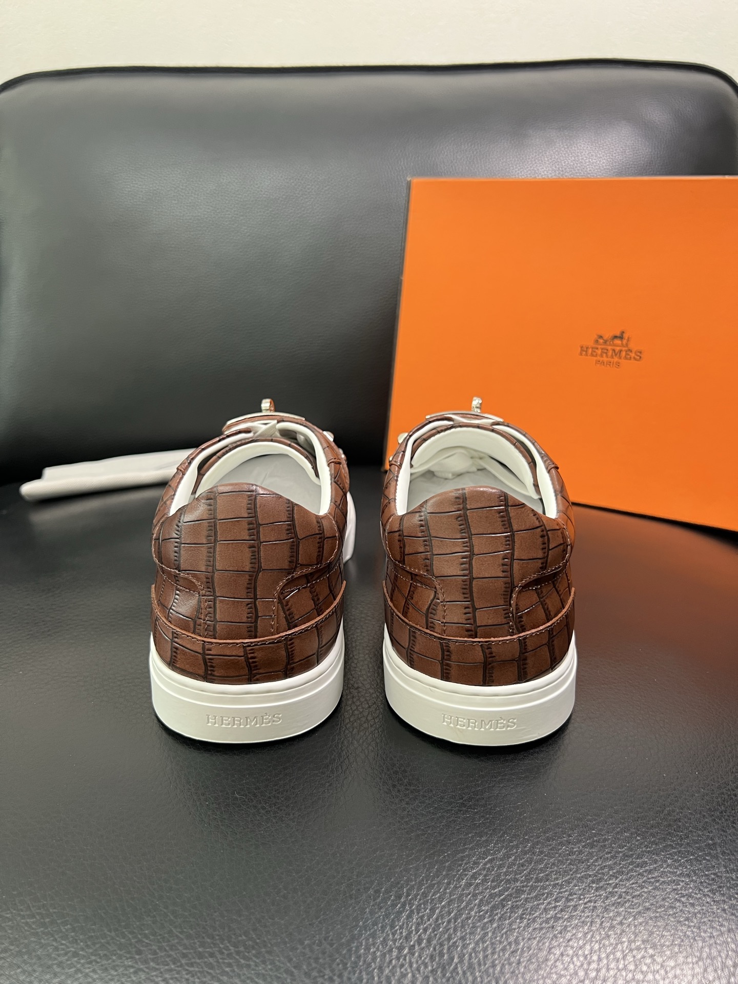 Hermes 顶级代购 爱马仕 专柜同步发售原厂配置，意大利进口原版牛皮面料，高品质拼接工艺，全进口水染