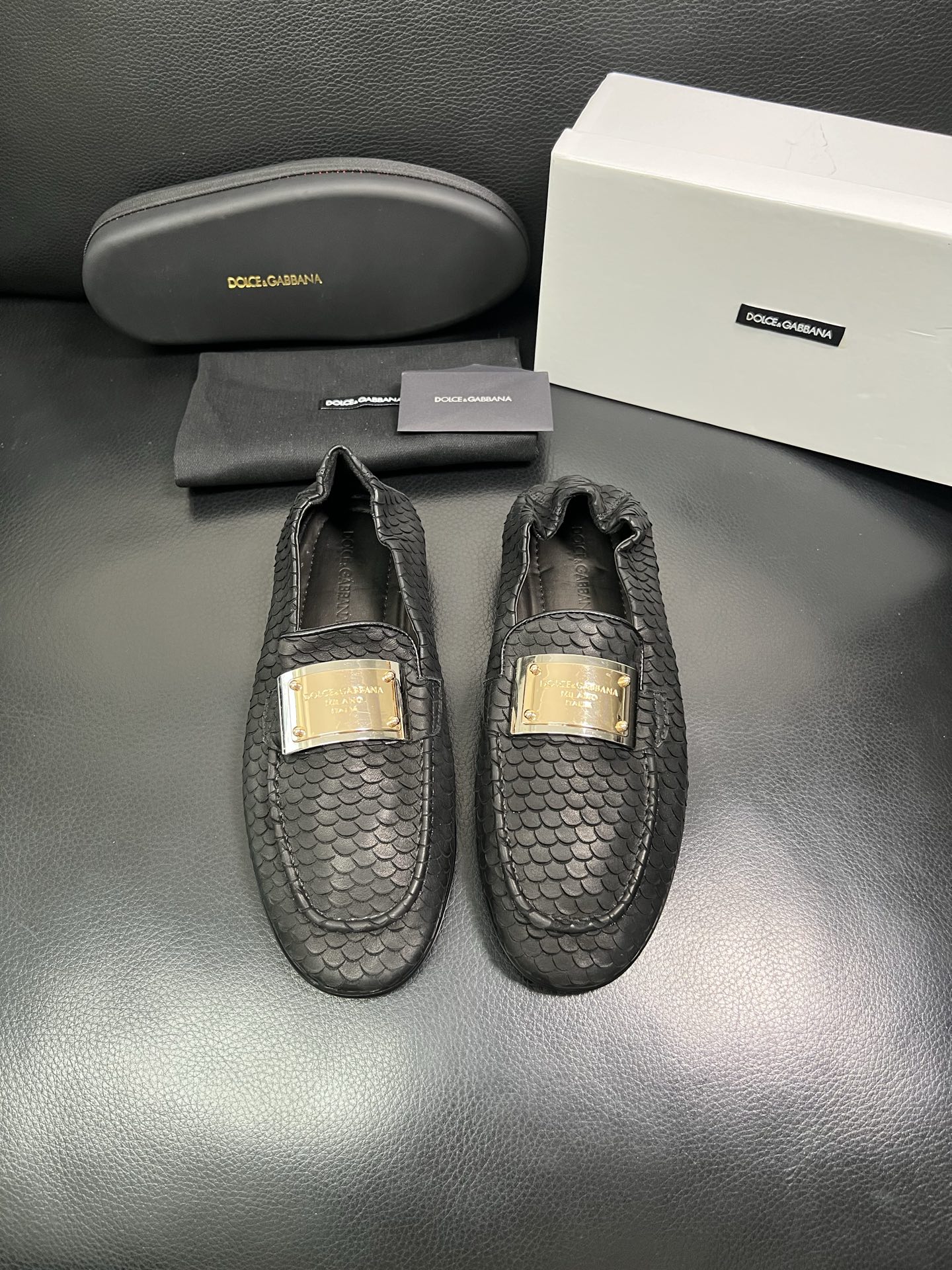 Dolce & Gabbana 顶级代购 杜嘉班纳 钱包鞋 爆款专柜新品同步，鞋面意大利进口牛皮面料，高