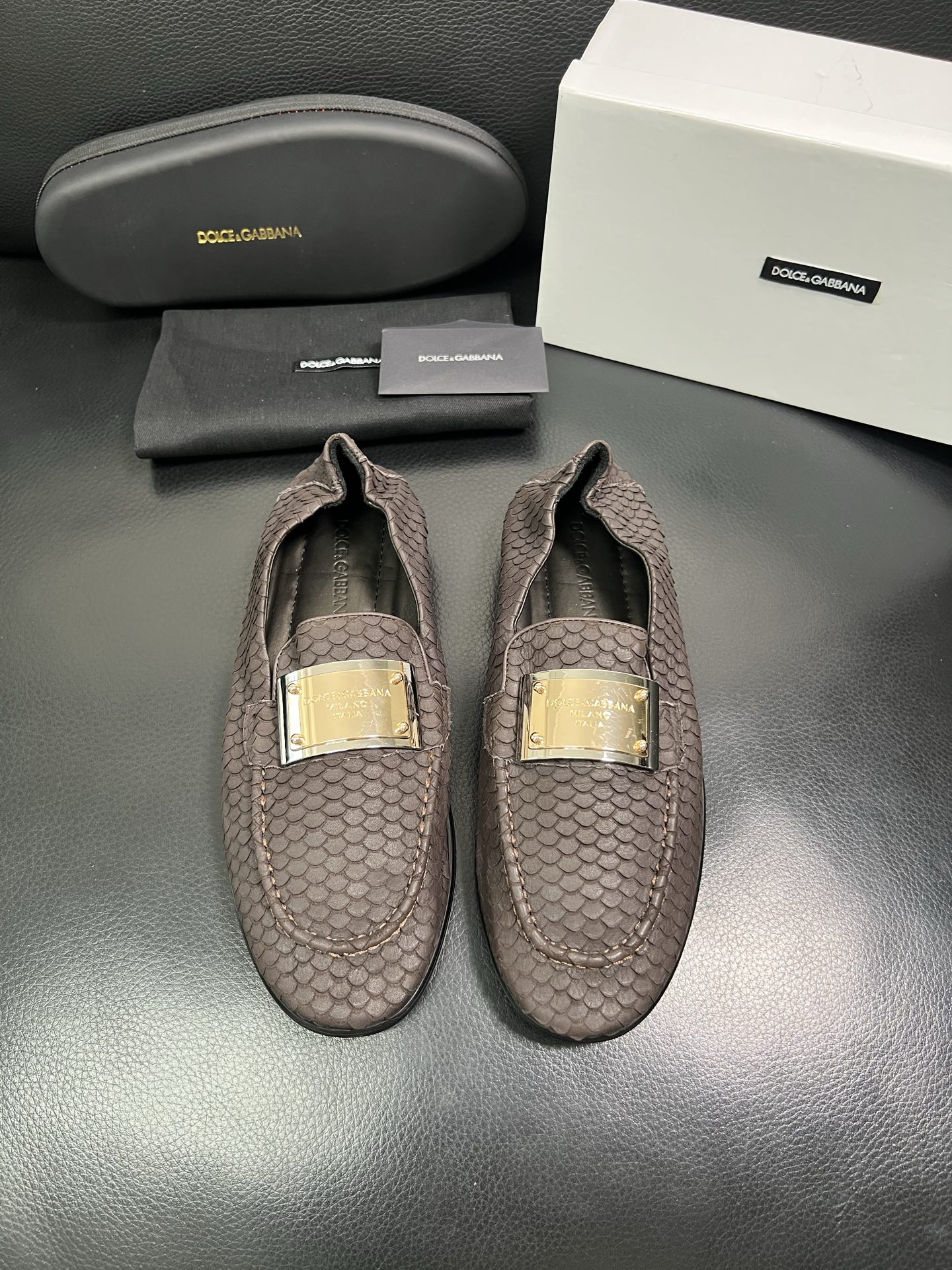 Dolce & Gabbana 顶级代购 杜嘉班纳 钱包鞋 爆款专柜新品同步，鞋面意大利进口牛皮面料，高