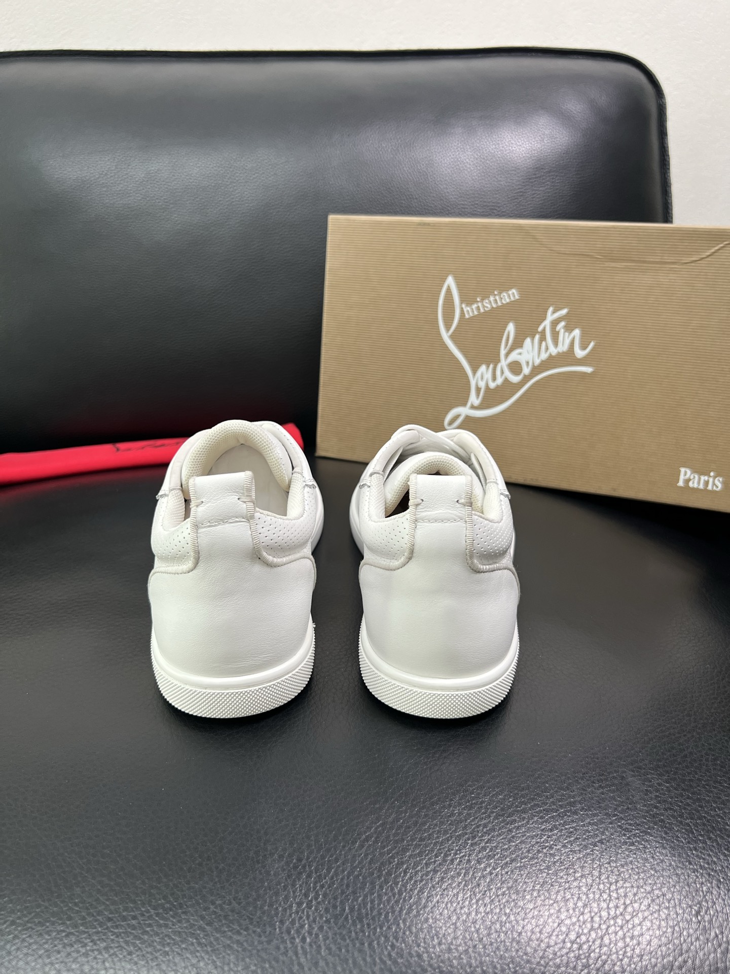 christian louboutin 顶级代购 CL红底 专柜同步，意大利进口飞织面料，进口水染牛皮内