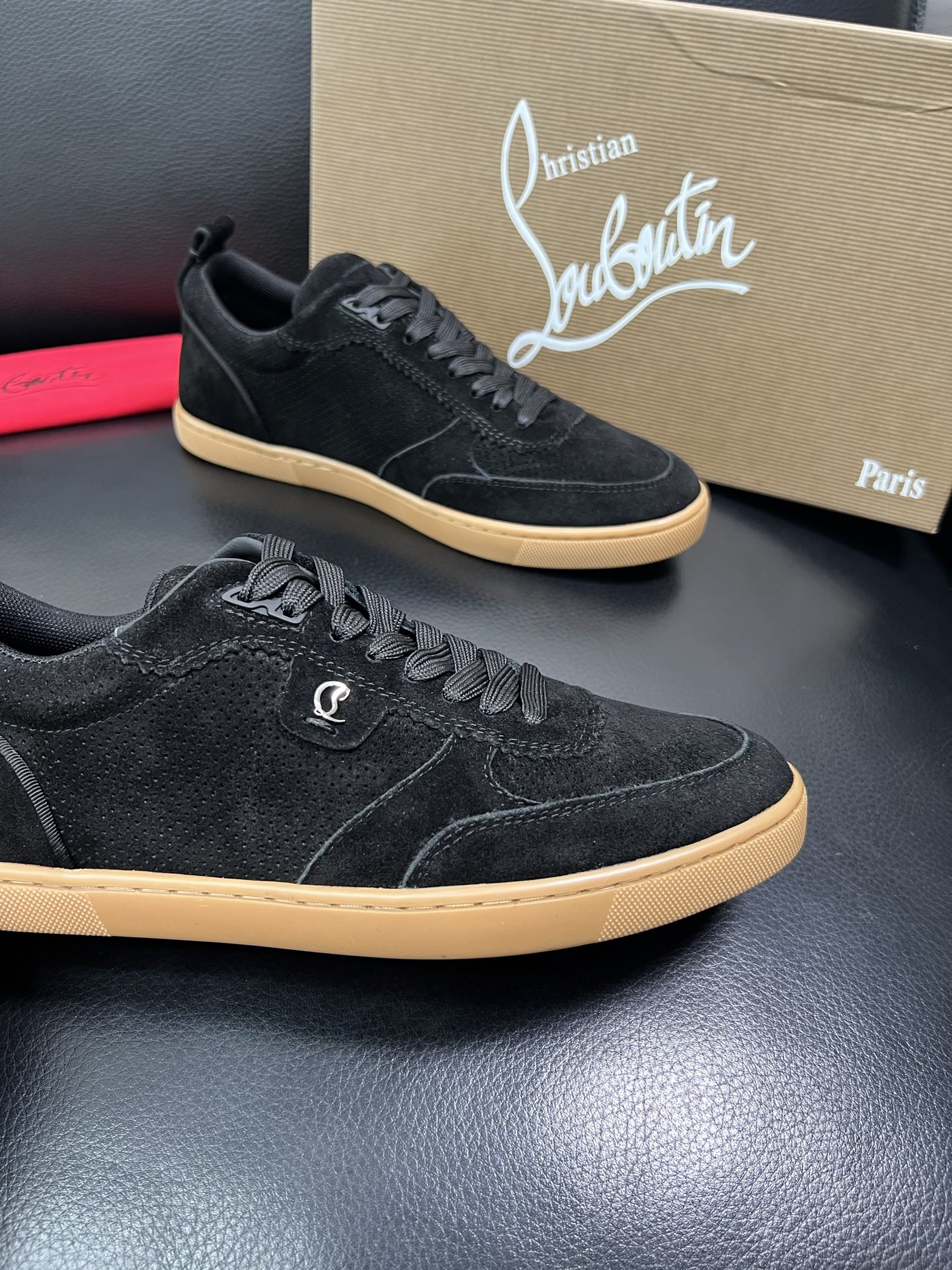 christian louboutin 顶级代购 CL红底 专柜同步，意大利进口飞织面料，进口水染牛皮内