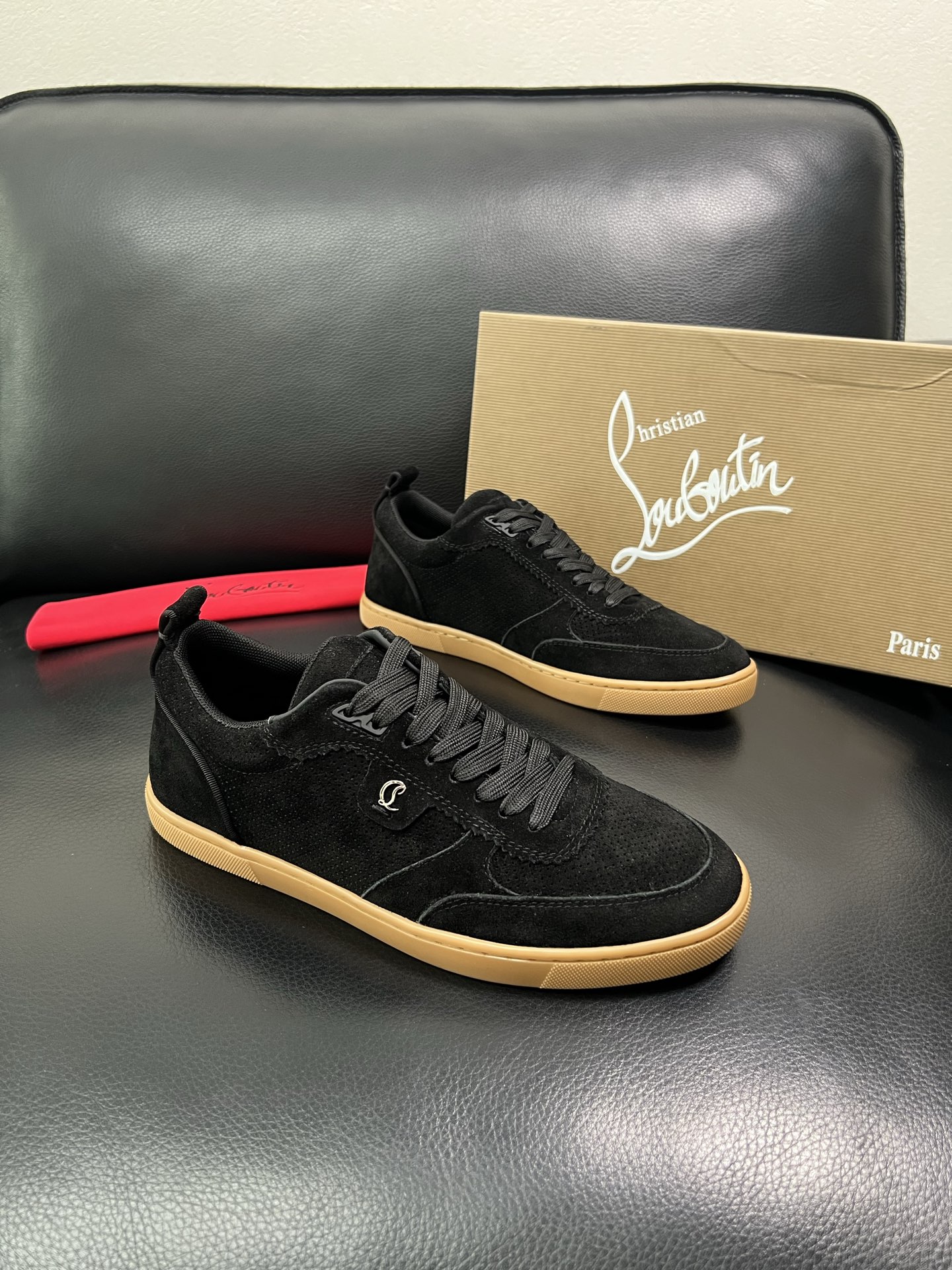 christian louboutin 顶级代购 CL红底 专柜同步，意大利进口飞织面料，进口水染牛皮内