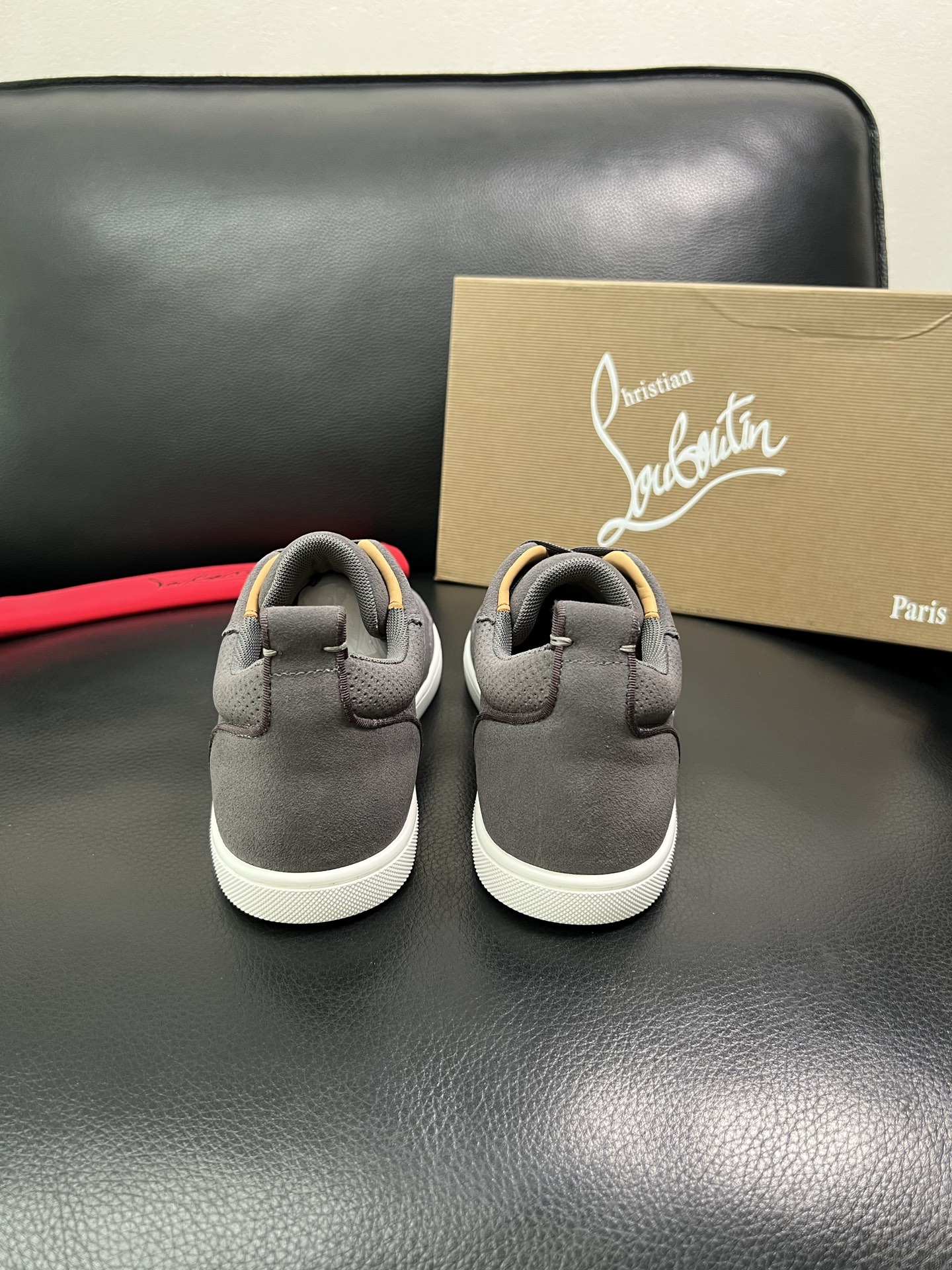 christian louboutin 顶级代购 CL红底 专柜同步，意大利进口飞织面料，进口水染牛皮内