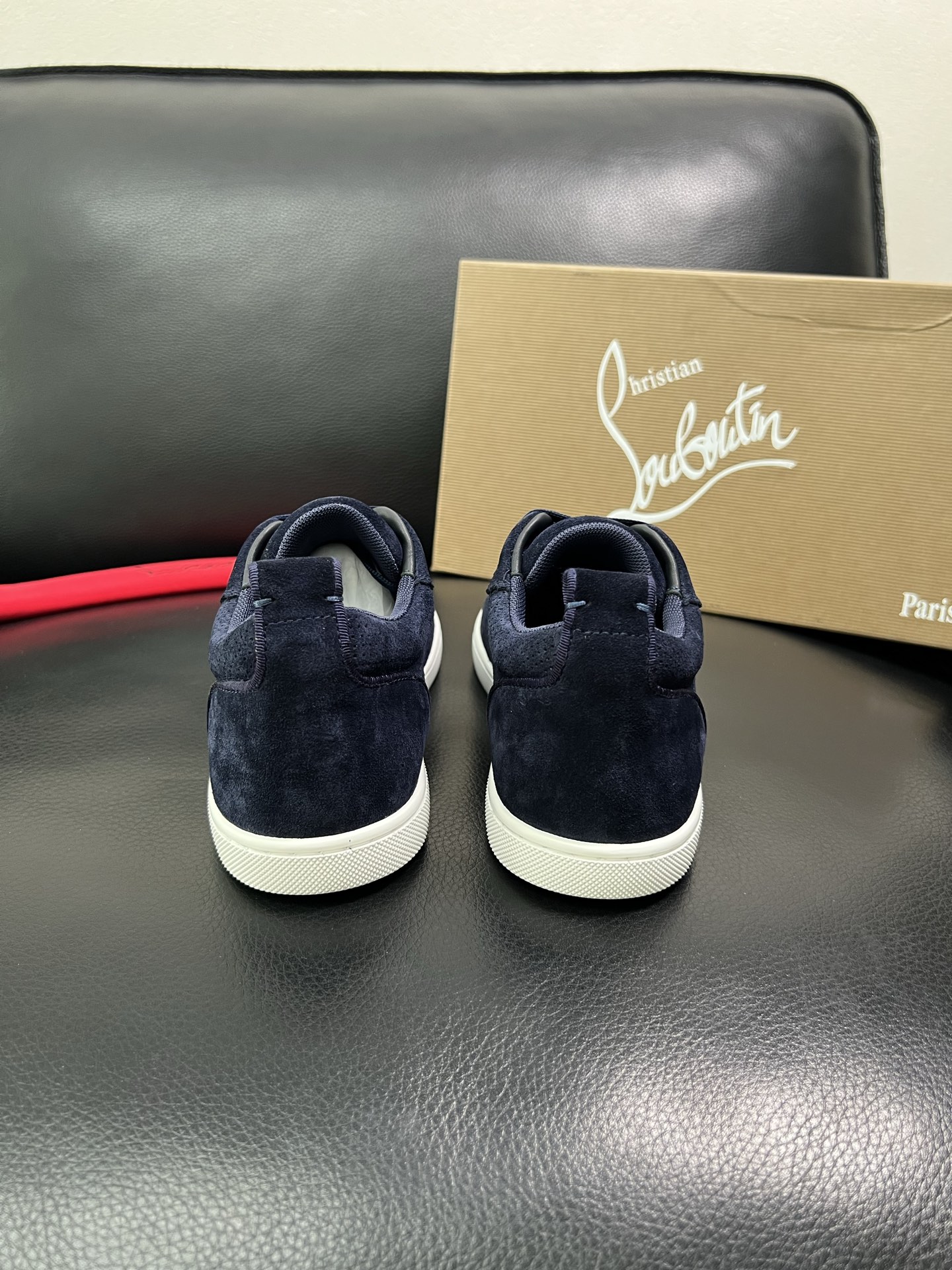 christian louboutin 顶级代购 CL红底 专柜同步，意大利进口飞织面料，进口水染牛皮内
