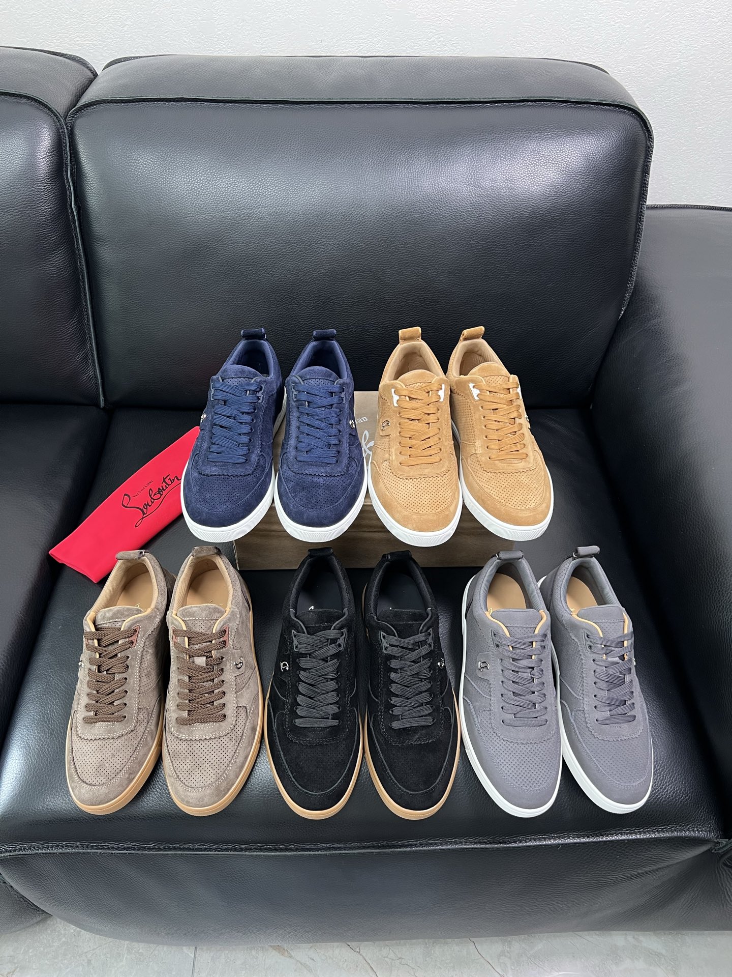 christian louboutin 顶级代购 CL红底 专柜同步，意大利进口飞织面料，进口水染牛皮内