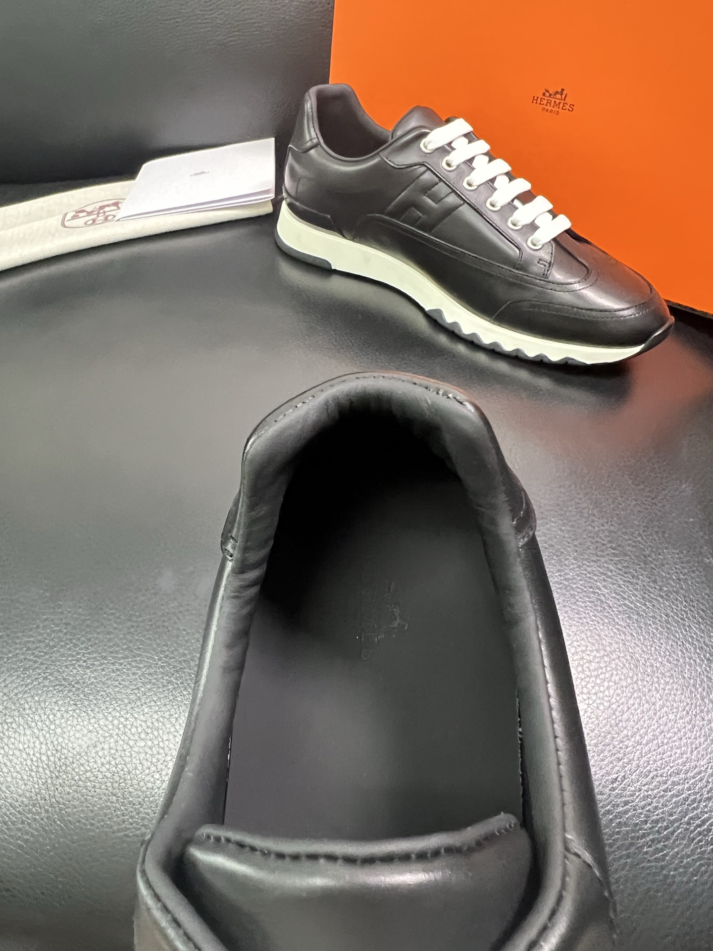 Hermes 顶级工艺品 爱马仕 专柜同步 原厂配置，意大利进口原版牛皮面料，高品质拼接工艺，全进口水染