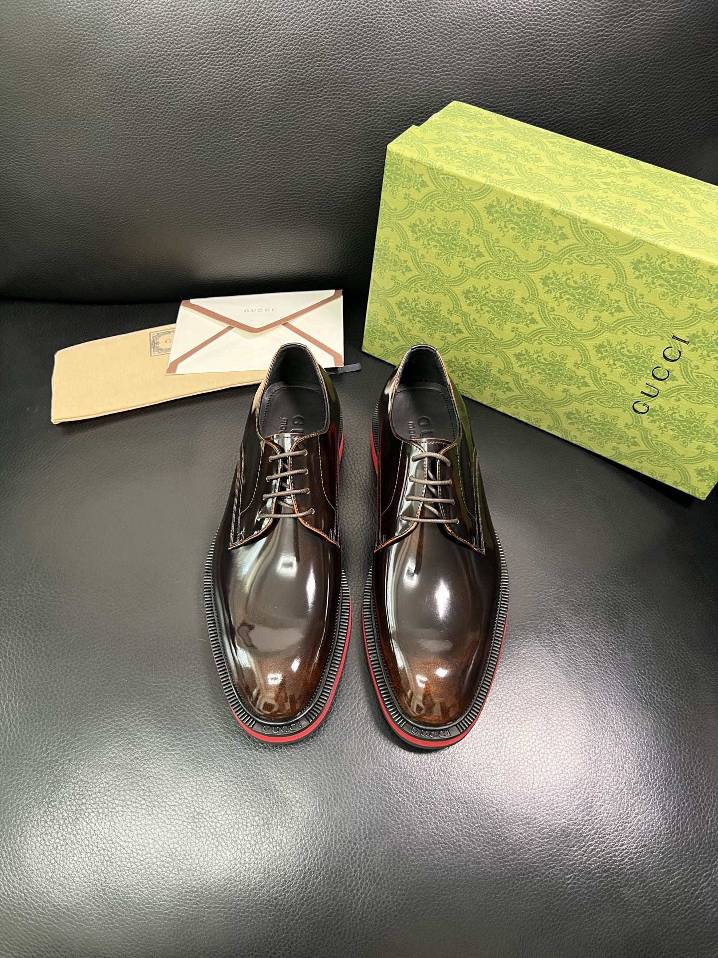 Gucci 顶级工艺品 古奇 皮鞋系列专柜同步 原厂配置，意大利进口原版牛皮，进口水染牛里 ，鞋底：原厂