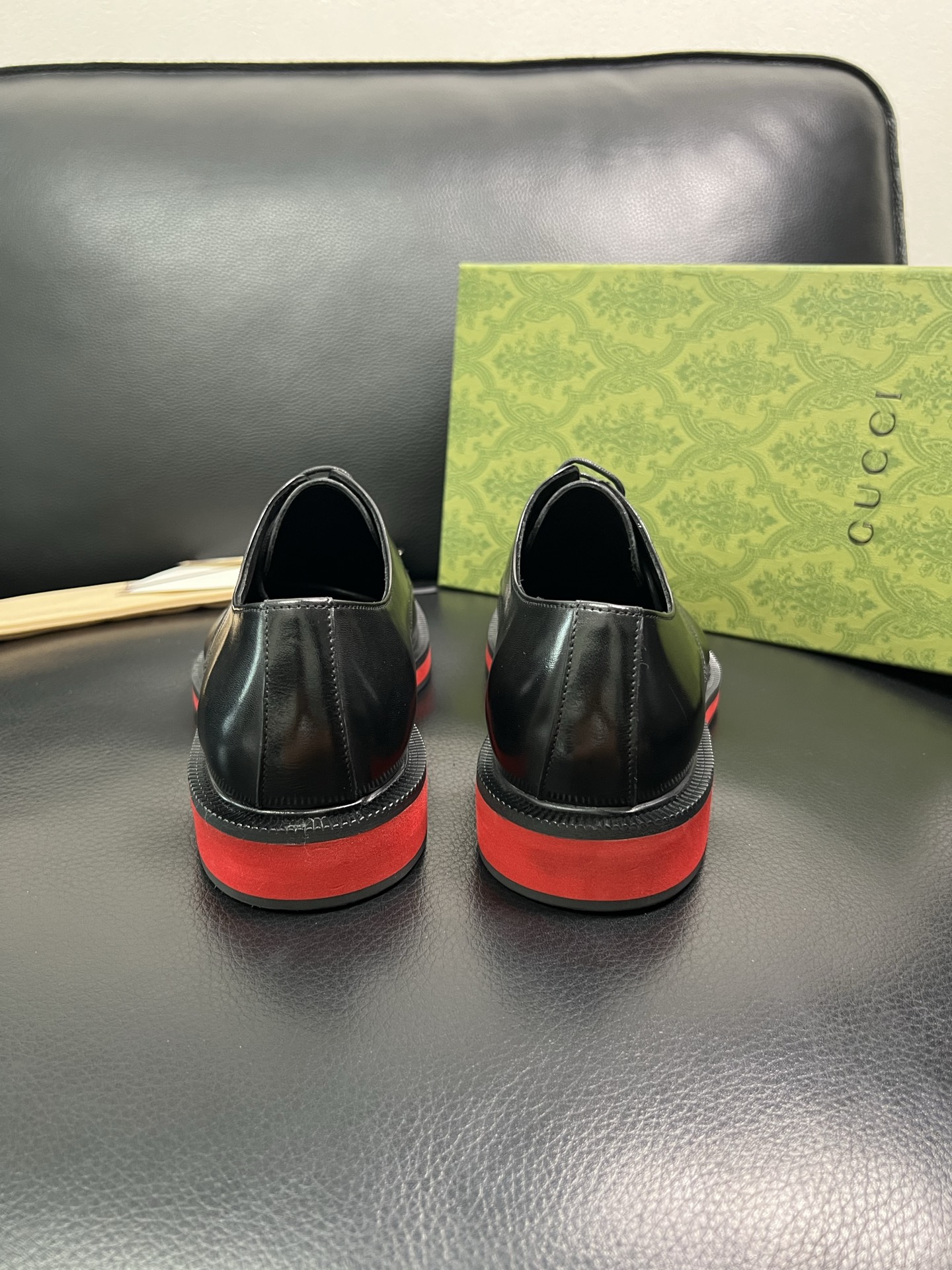Gucci 顶级工艺品 古奇 皮鞋系列专柜同步 原厂配置，意大利进口原版牛皮，进口水染牛里 ，鞋底：原厂