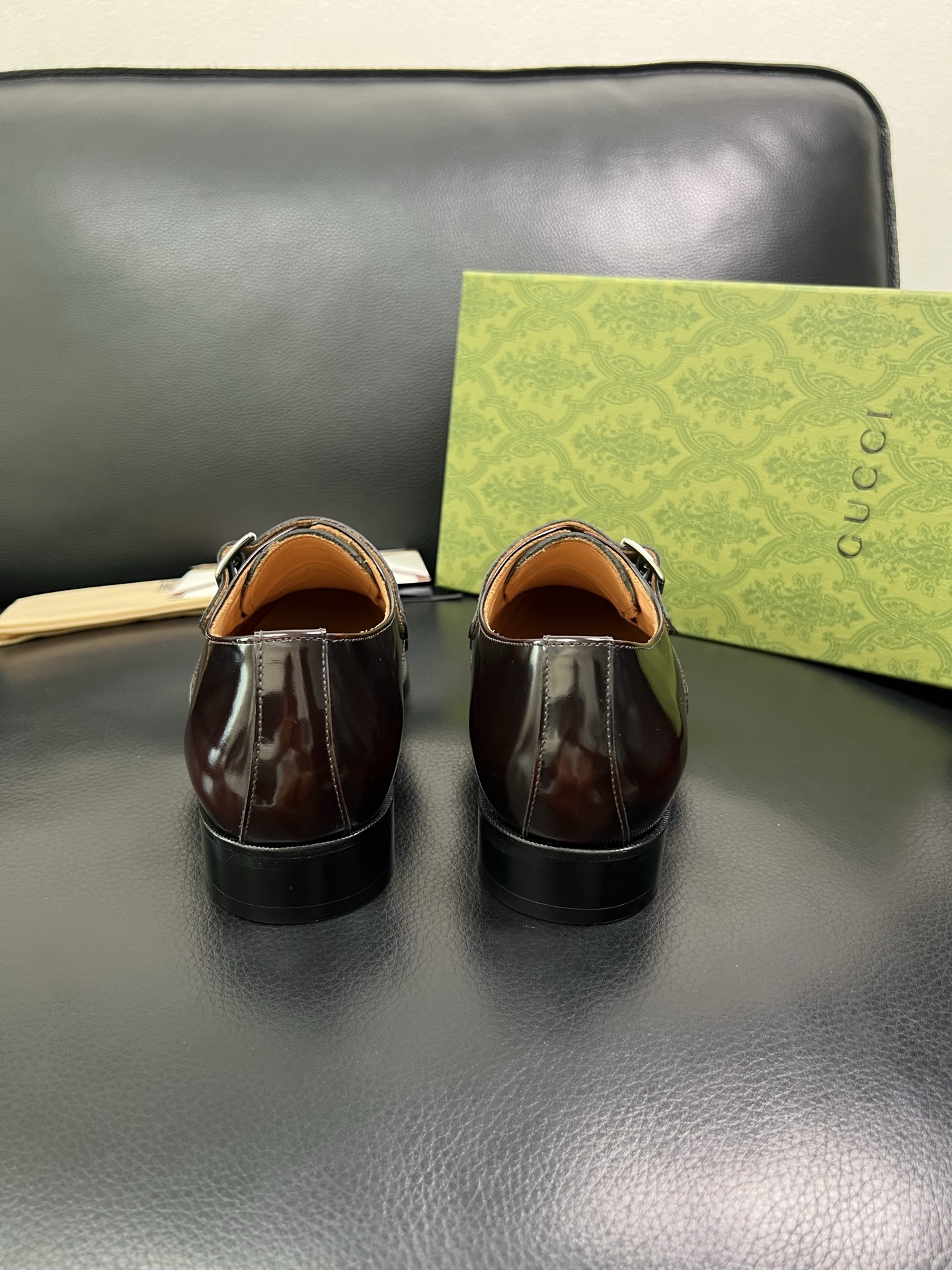 Gucci 顶级工艺品 古奇 皮鞋系列专柜同步 原厂配置，意大利进口原版牛皮，进口水染牛里 ，鞋底：原厂