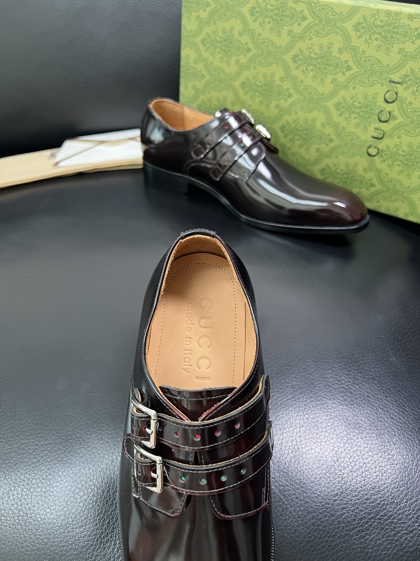 Gucci 顶级工艺品 古奇 皮鞋系列专柜同步 原厂配置，意大利进口原版牛皮，进口水染牛里 ，鞋底：原厂