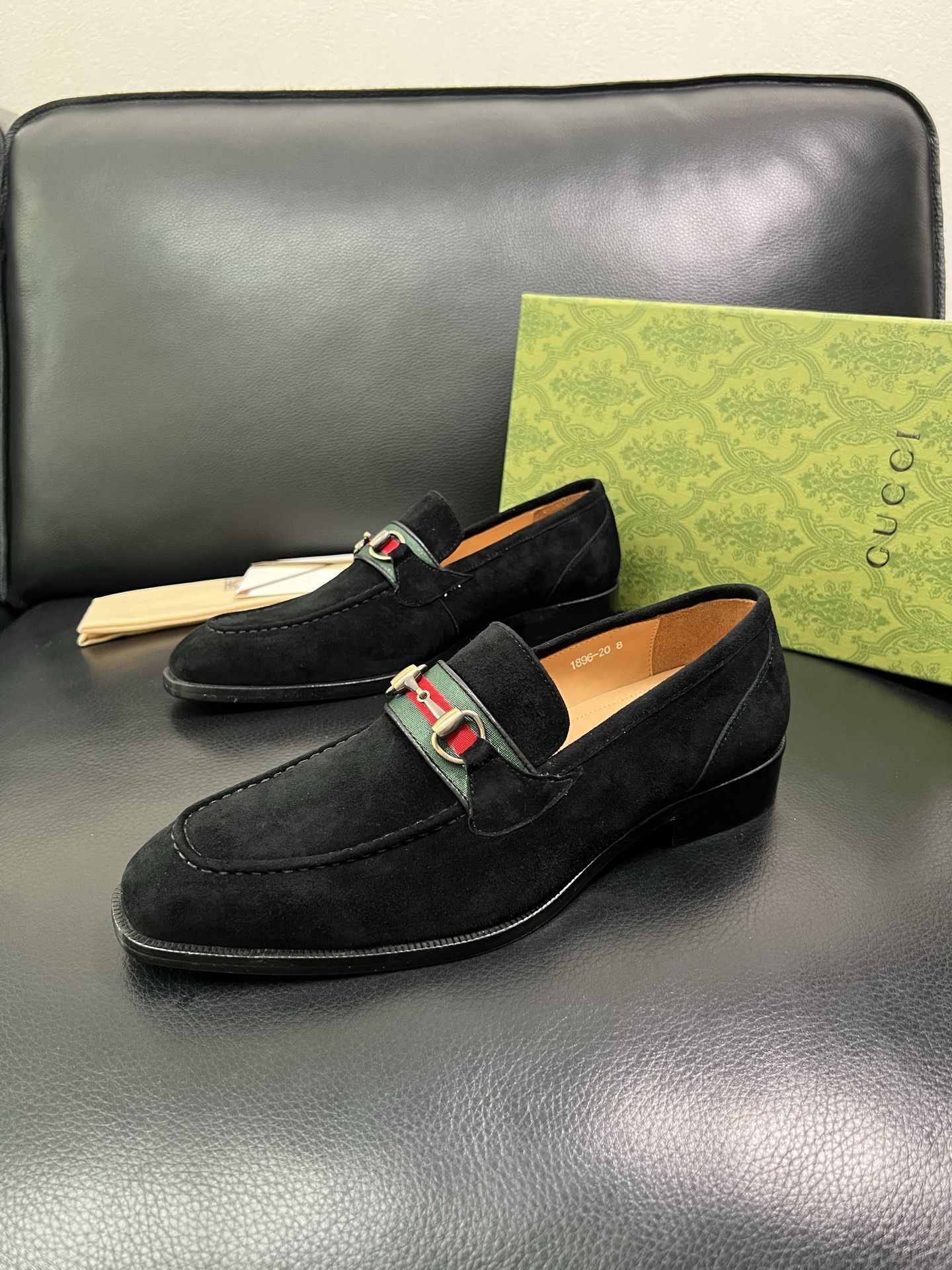 Gucci 顶级工艺品 古奇 皮鞋系列专柜同步 原厂配置，意大利进口原版牛皮，进口水染牛里 ，鞋底：原厂