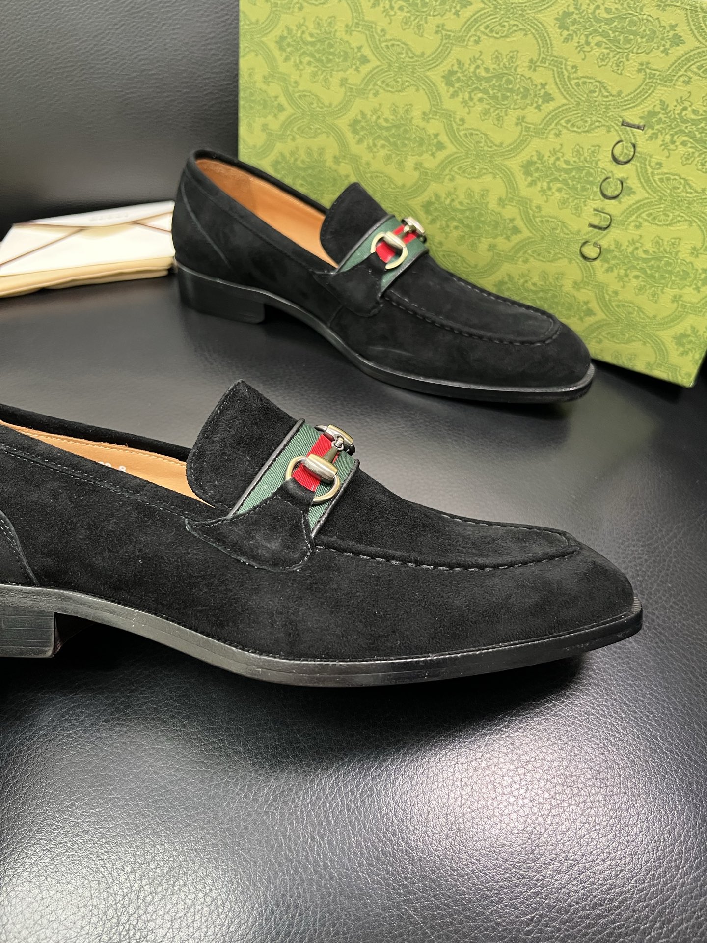 Gucci 顶级工艺品 古奇 皮鞋系列专柜同步 原厂配置，意大利进口原版牛皮，进口水染牛里 ，鞋底：原厂