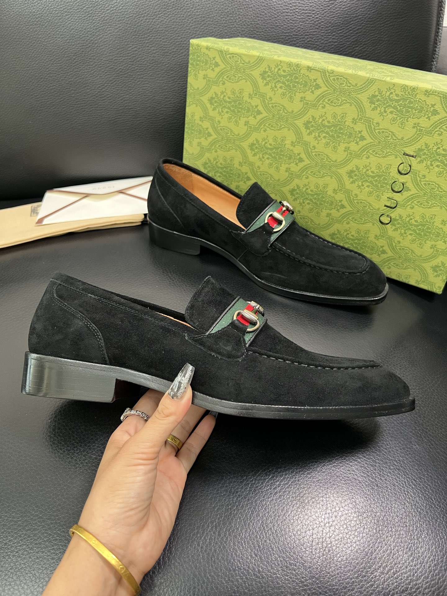 Gucci 顶级工艺品 古奇 皮鞋系列专柜同步 原厂配置，意大利进口原版牛皮，进口水染牛里 ，鞋底：原厂