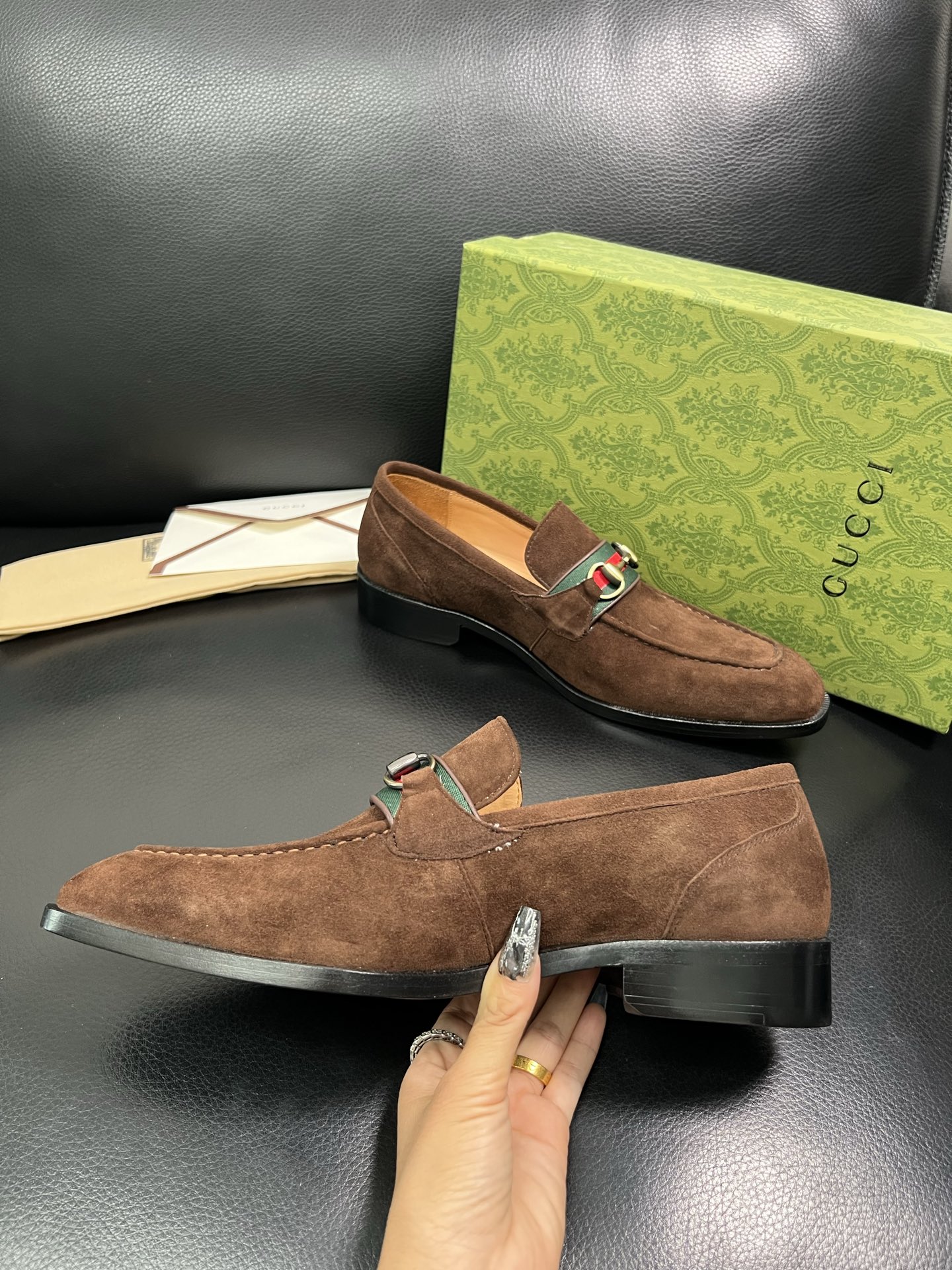 Gucci 顶级工艺品 古奇 皮鞋系列专柜同步 原厂配置，意大利进口原版牛皮，进口水染牛里 ，鞋底：原厂
