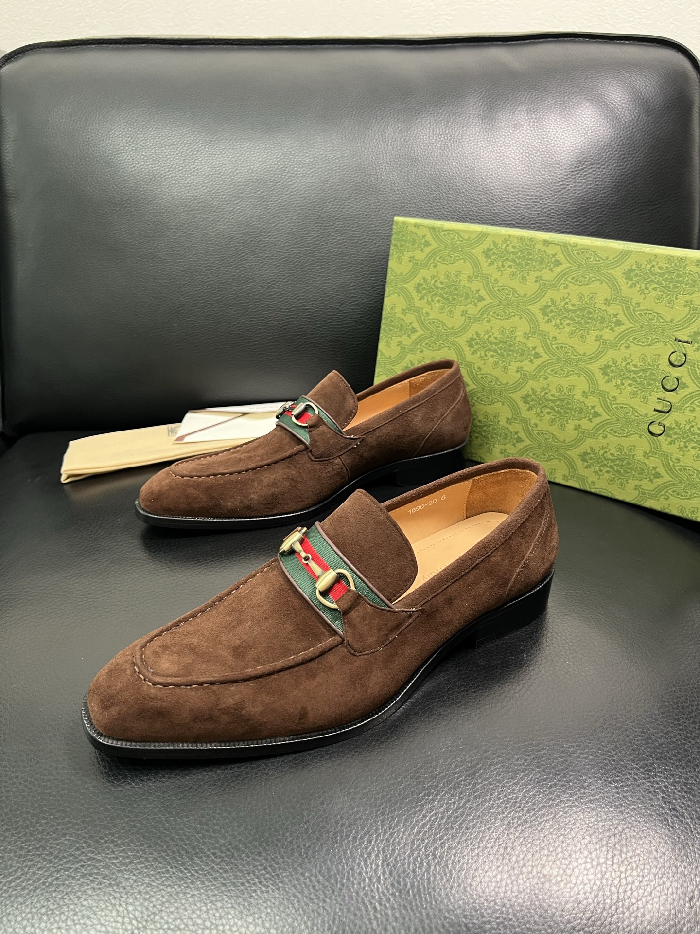 Gucci 顶级工艺品 古奇 皮鞋系列专柜同步 原厂配置，意大利进口原版牛皮，进口水染牛里 ，鞋底：原厂