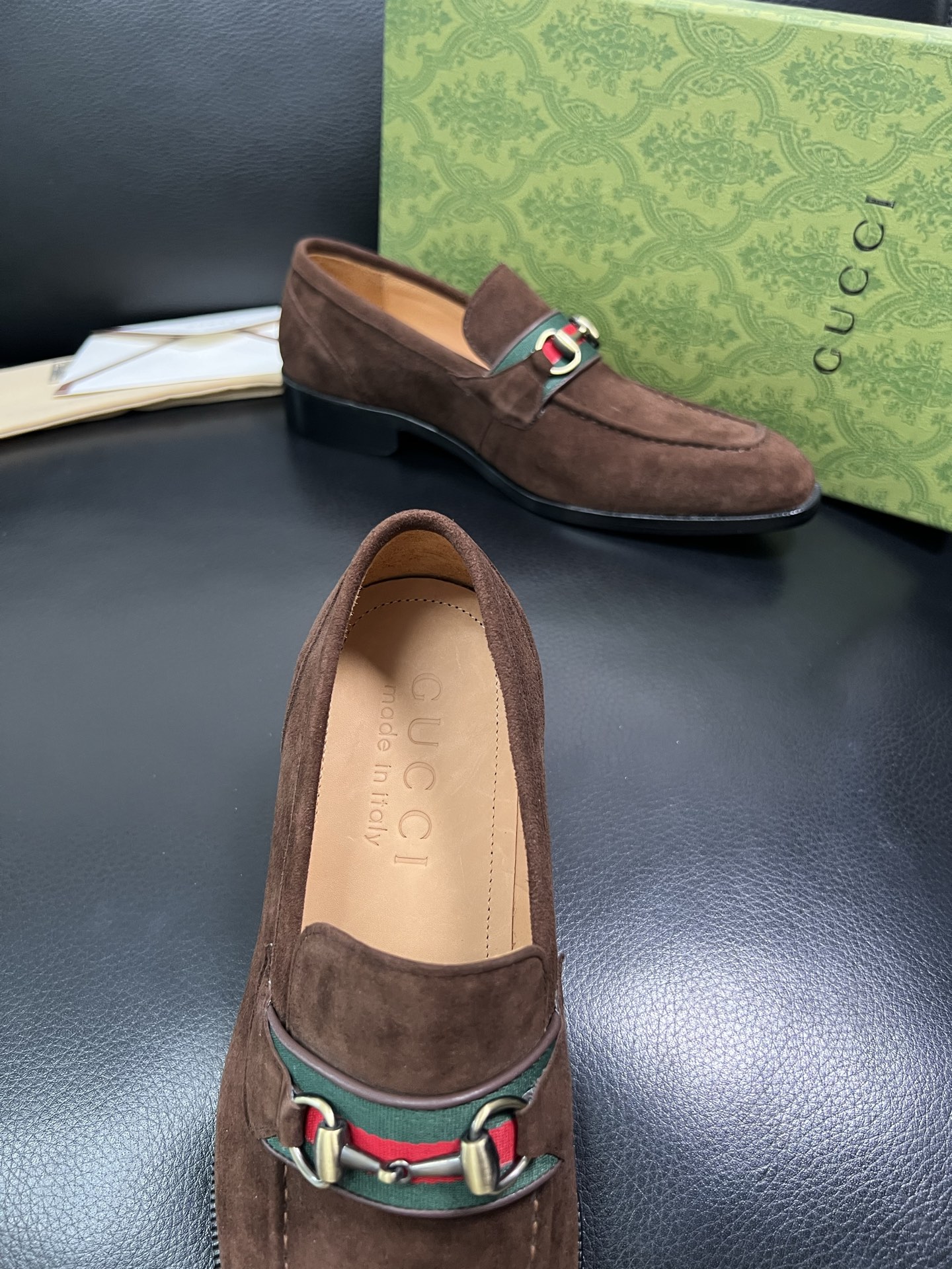 Gucci 顶级工艺品 古奇 皮鞋系列专柜同步 原厂配置，意大利进口原版牛皮，进口水染牛里 ，鞋底：原厂