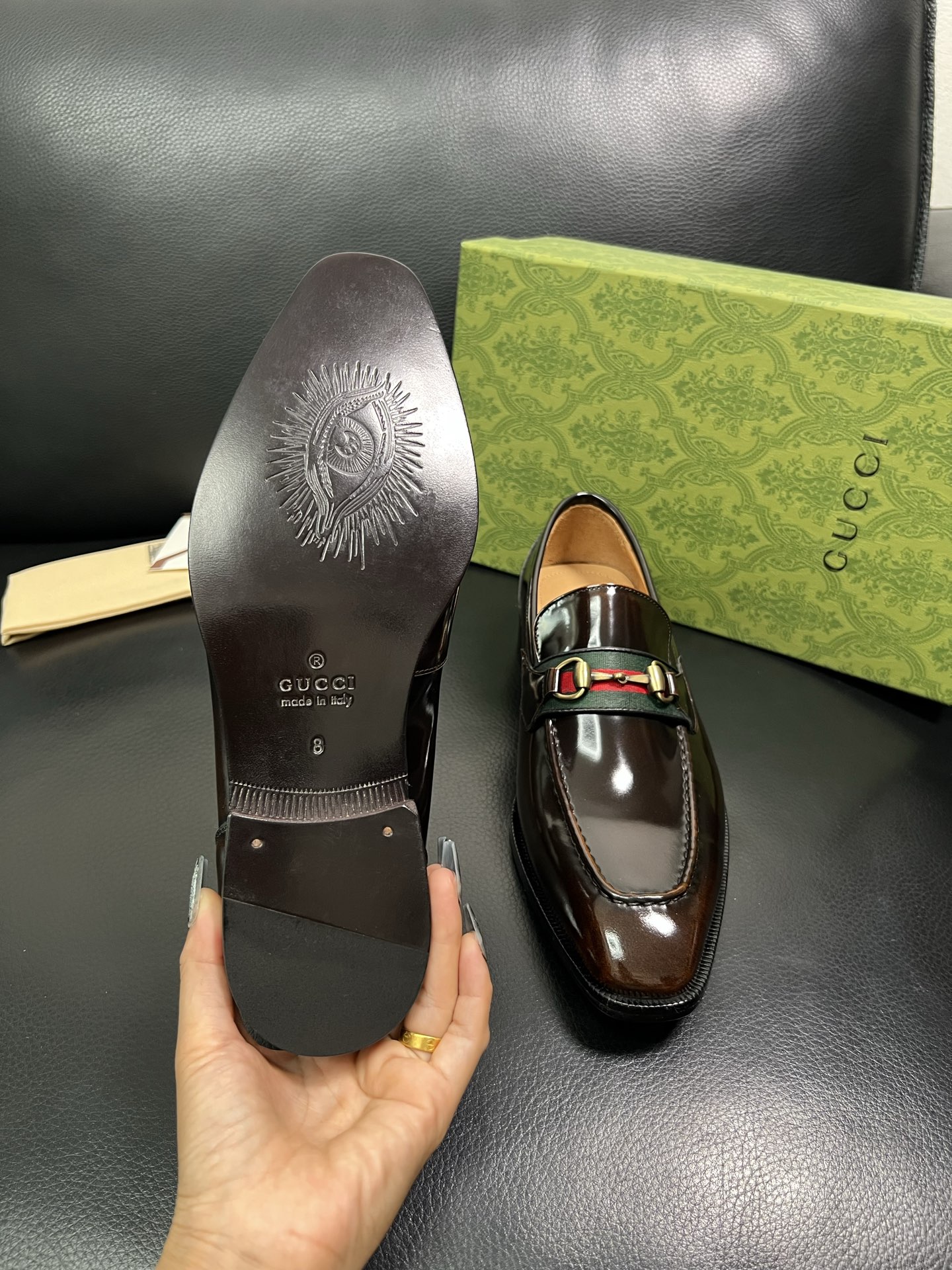 Gucci 顶级工艺品 古奇 皮鞋系列专柜同步 原厂配置，意大利进口原版牛皮，进口水染牛里 ，鞋底：原厂