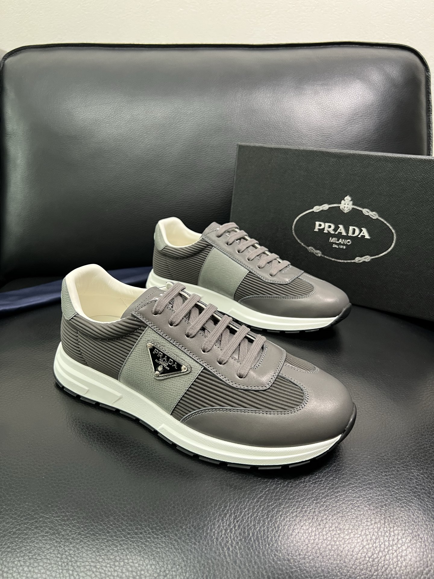 Prada Men's Leather Sneakers Gray Low Top Lace-Up Casual Shoes Size 38-44 2 i1758450516507 9802 0 0