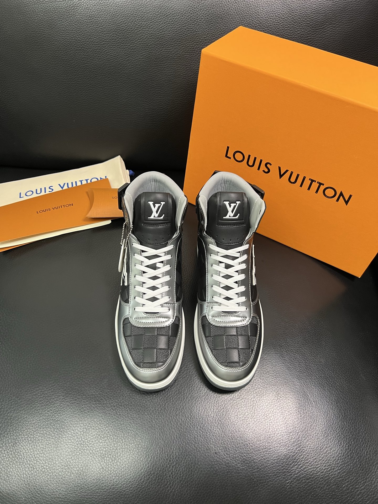 Louis Vuitton High-Top Sneakers - Italian Leather, Artisan Craftsmanship 7 i1758536705373 1006 0 5