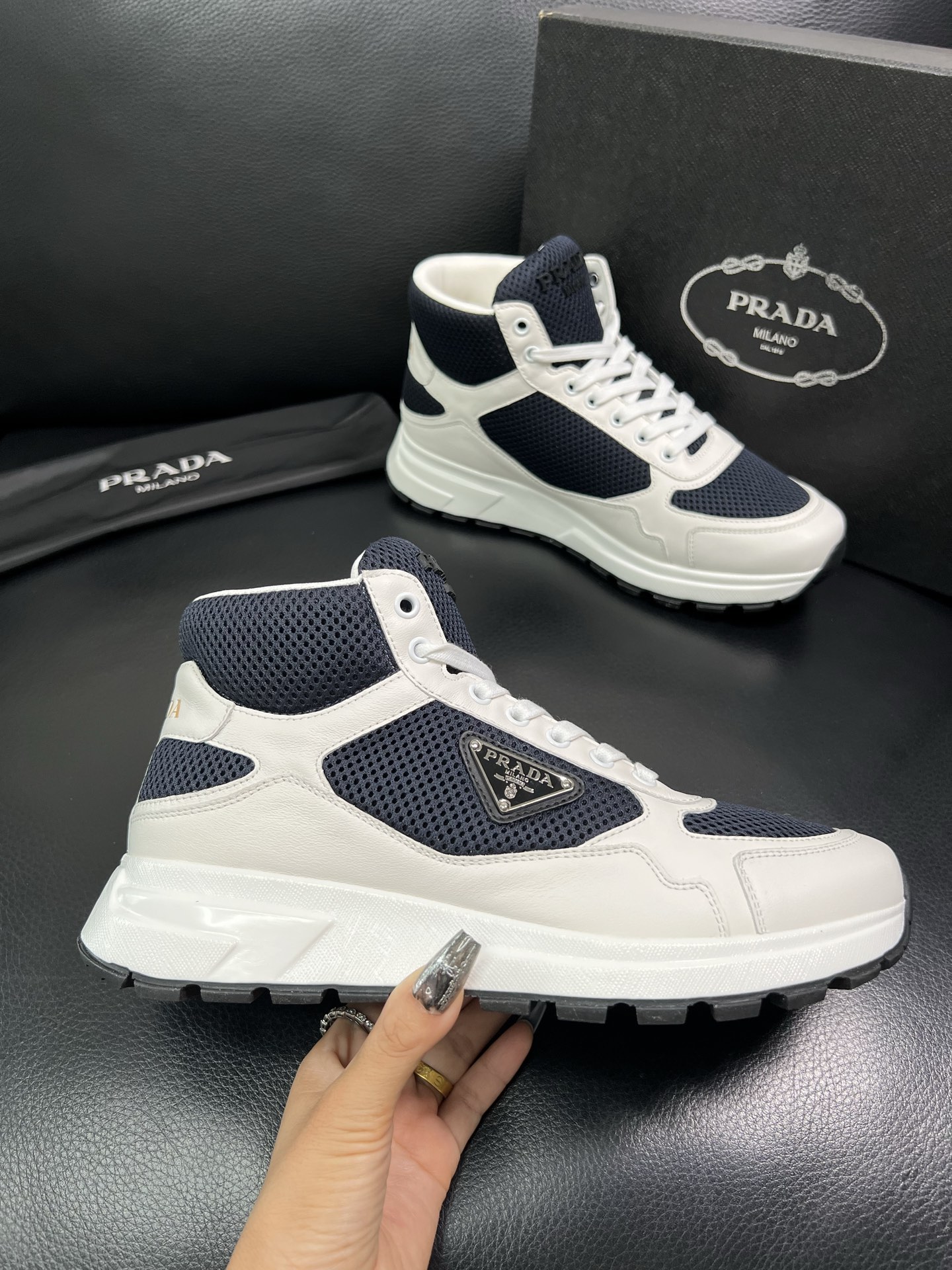 Prada High-Top Sneakers in Leather and Mesh - Classic Style, Ultimate Comfort 5 i1758537513303 752 0 3