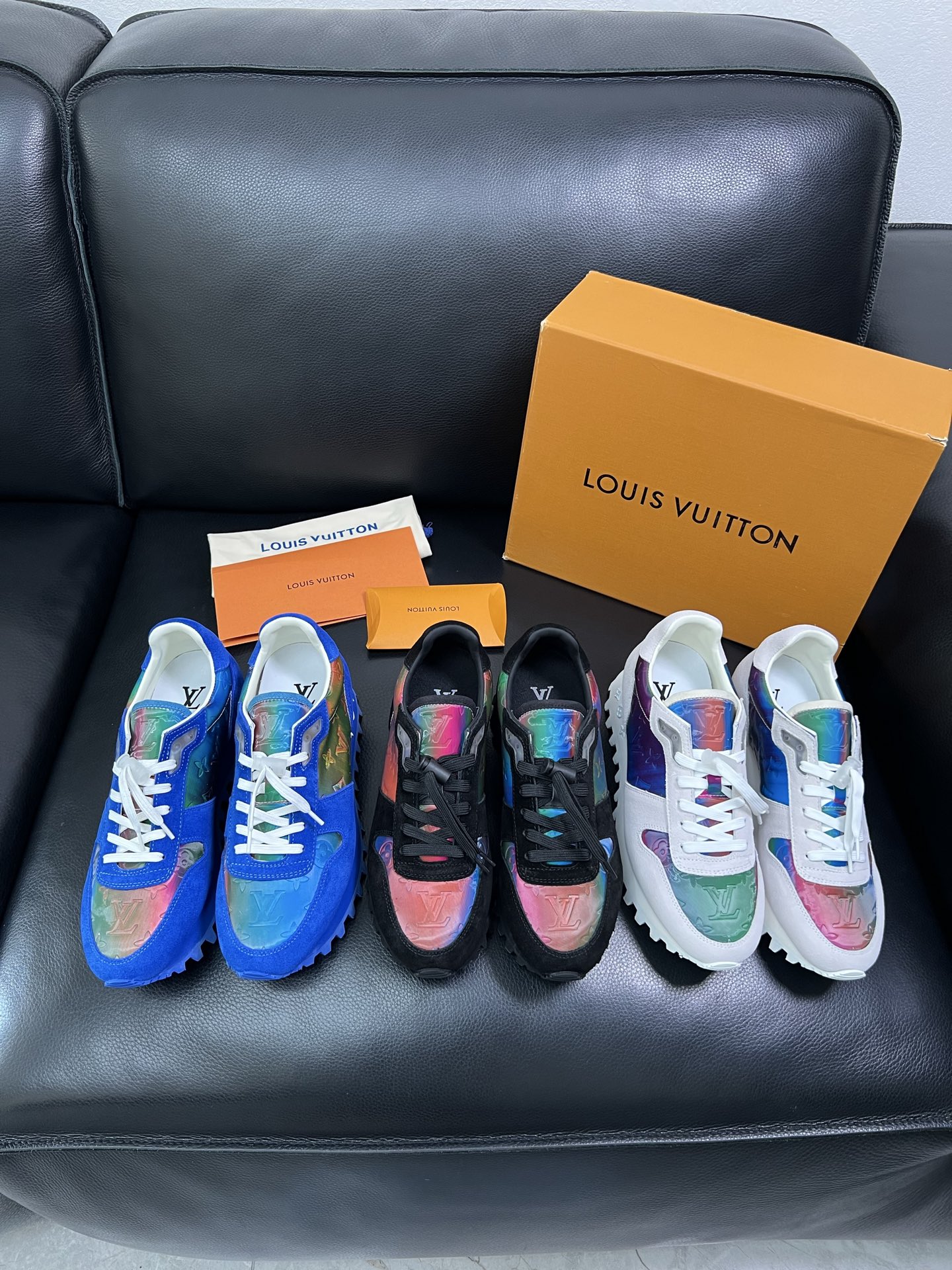 Lv 高品质 顶级工艺品 路易威登，专柜同步，鞋面意大利进口，高品质拼接缤纷色彩复杂工艺品，进口水染牛里