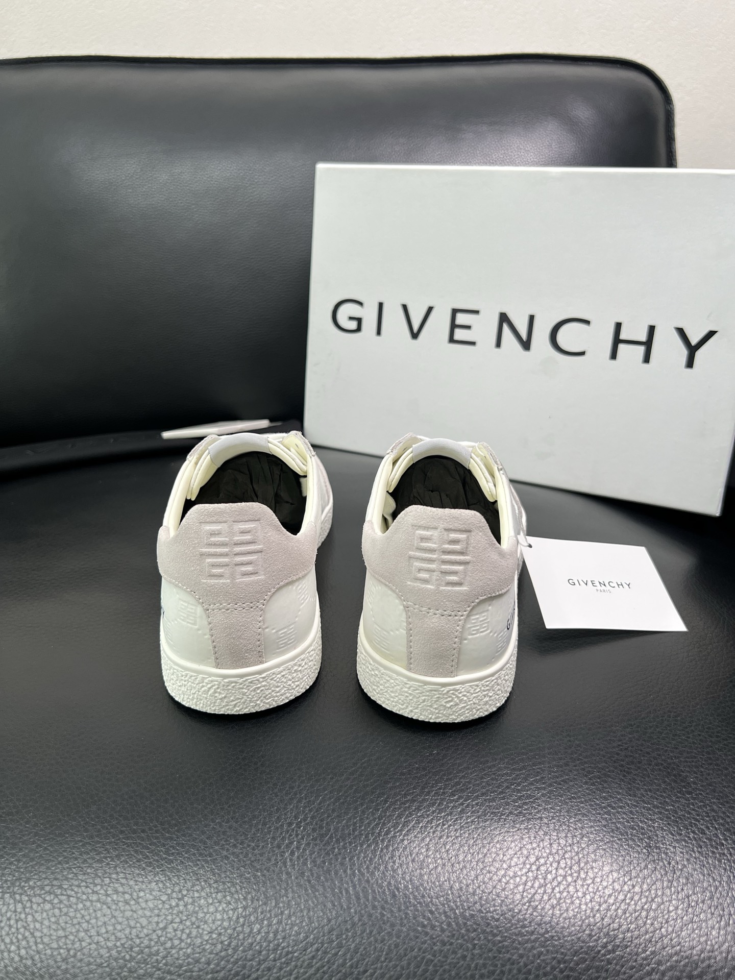 Givenchy 高品质 顶级工艺品 纪梵希 专柜同步原厂配置，意大利进口牛皮搭配网布面料，全鞋配件私模
