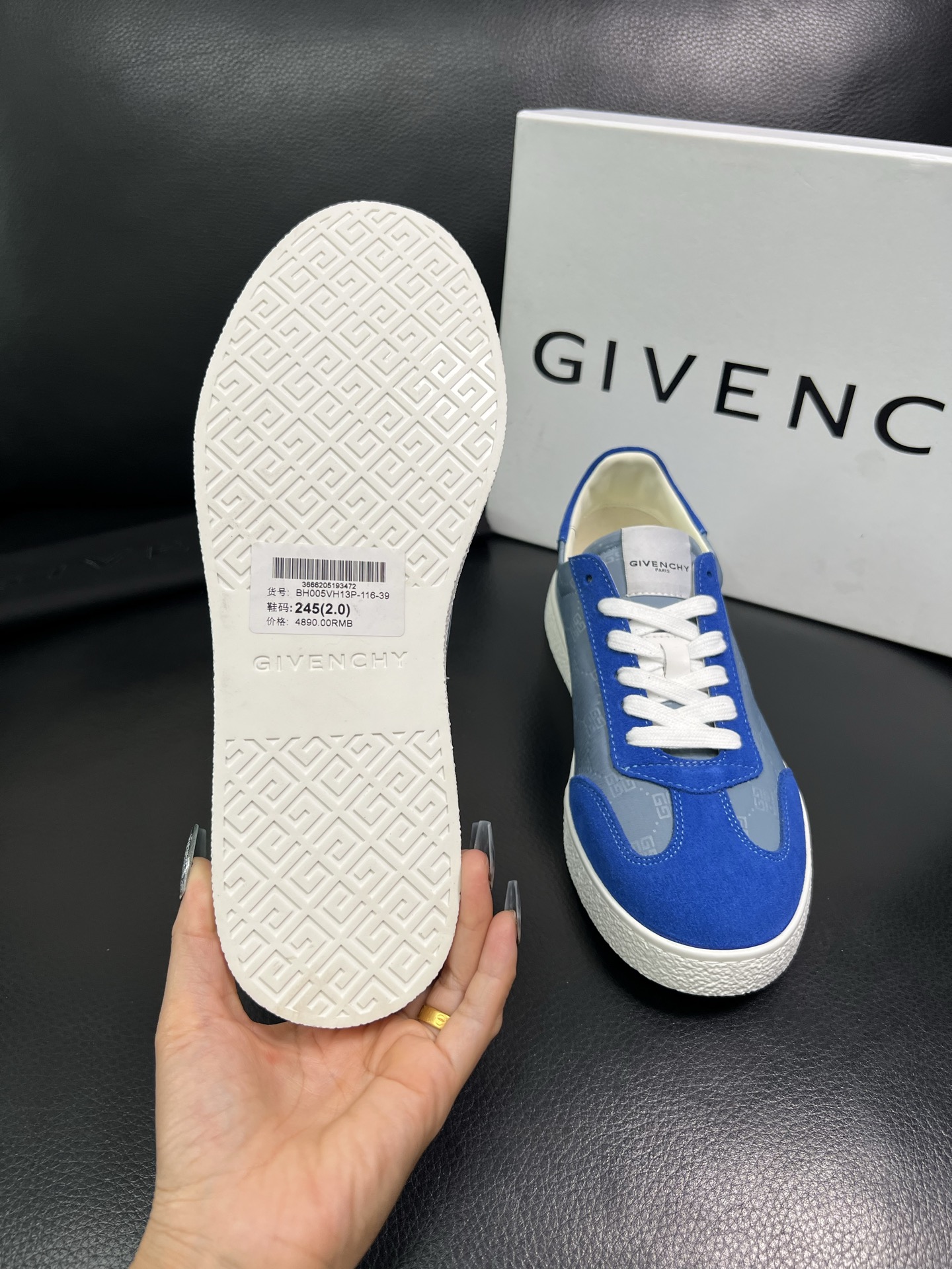 Givenchy 高品质 顶级工艺品 纪梵希 专柜同步原厂配置，意大利进口牛皮搭配网布面料，全鞋配件私模