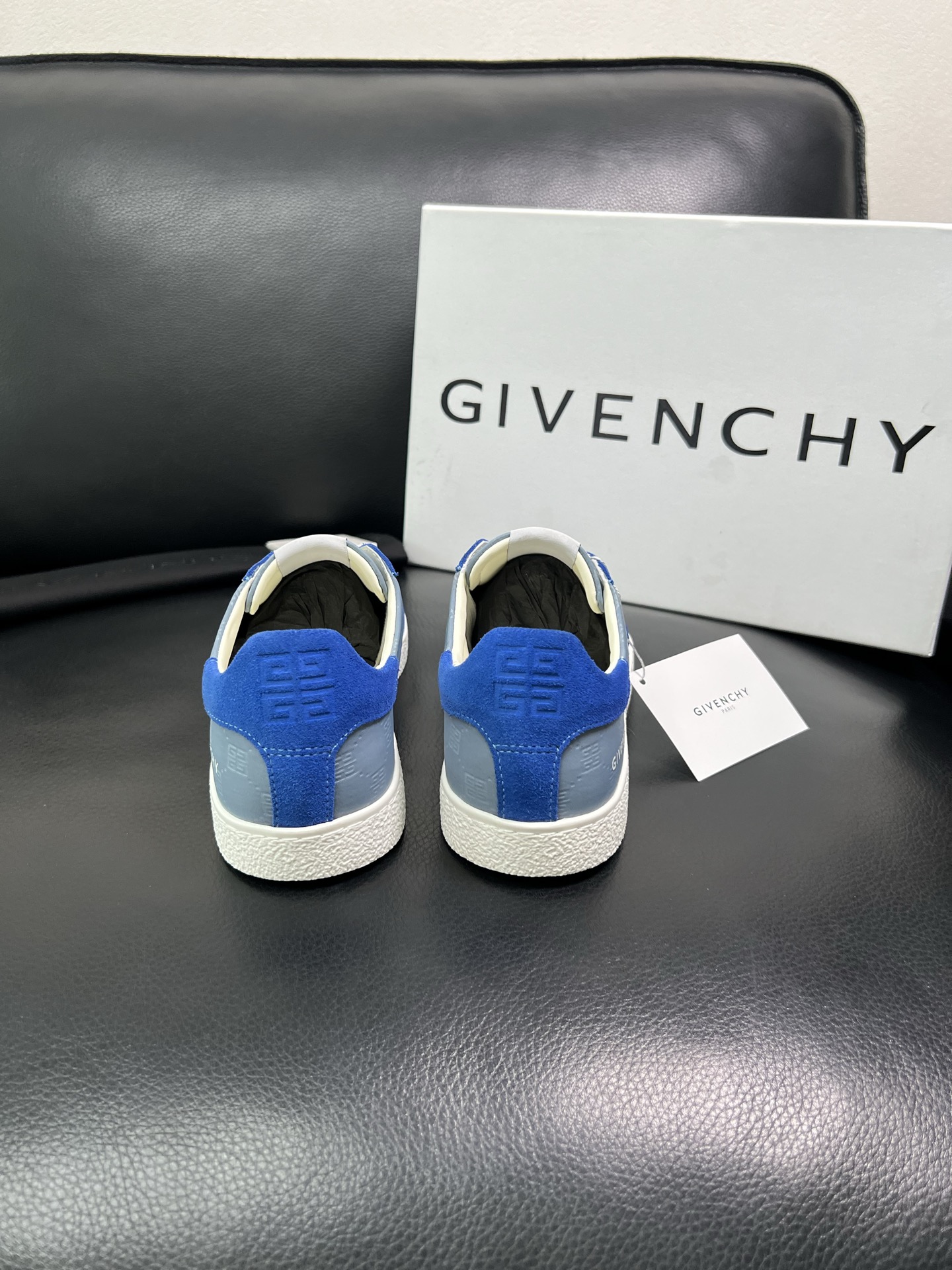 Givenchy 高品质 顶级工艺品 纪梵希 专柜同步原厂配置，意大利进口牛皮搭配网布面料，全鞋配件私模
