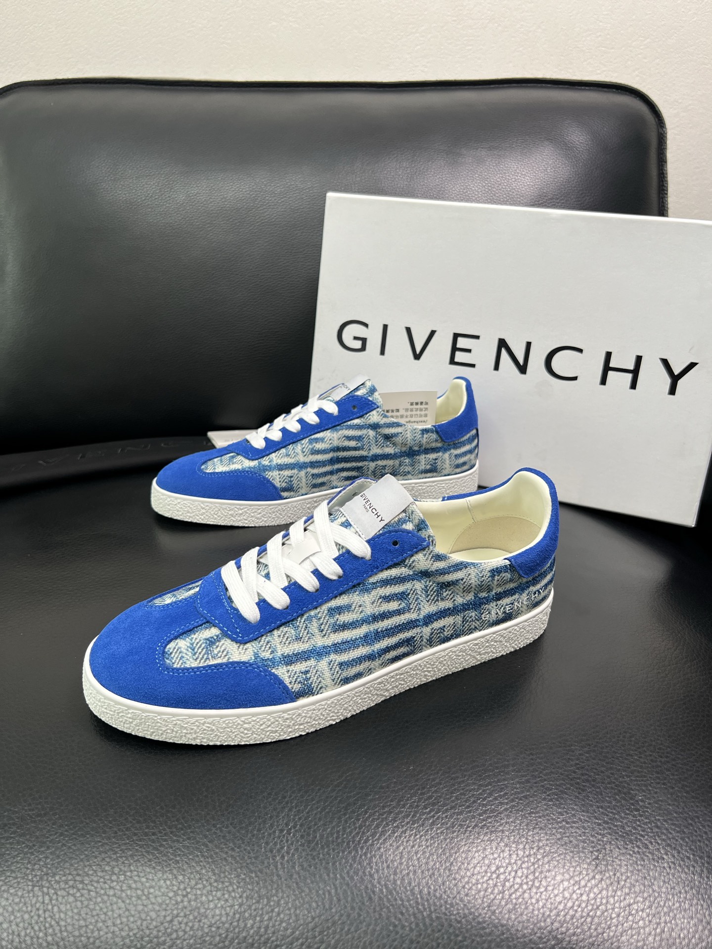 Givenchy 高品质 顶级工艺品 纪梵希 专柜同步原厂配置，意大利进口牛皮搭配网布面料，全鞋配件私模