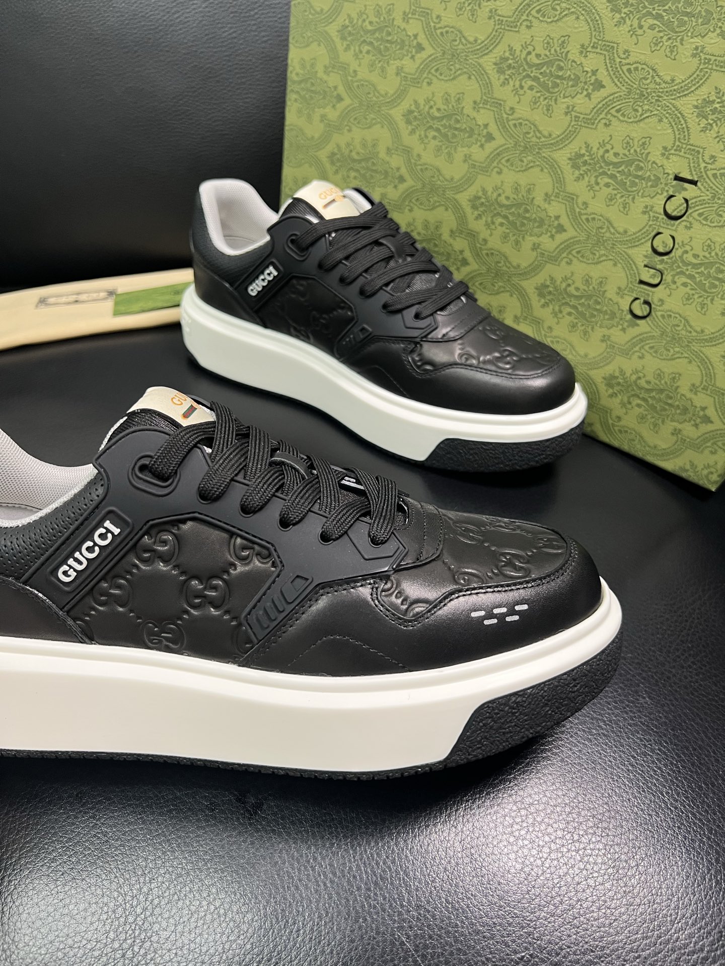 Gucci 高品质 顶级工艺品 古奇 专柜新款原厂配置，意大利进口牛皮搭配印花面料，进口牛皮内里垫，透气