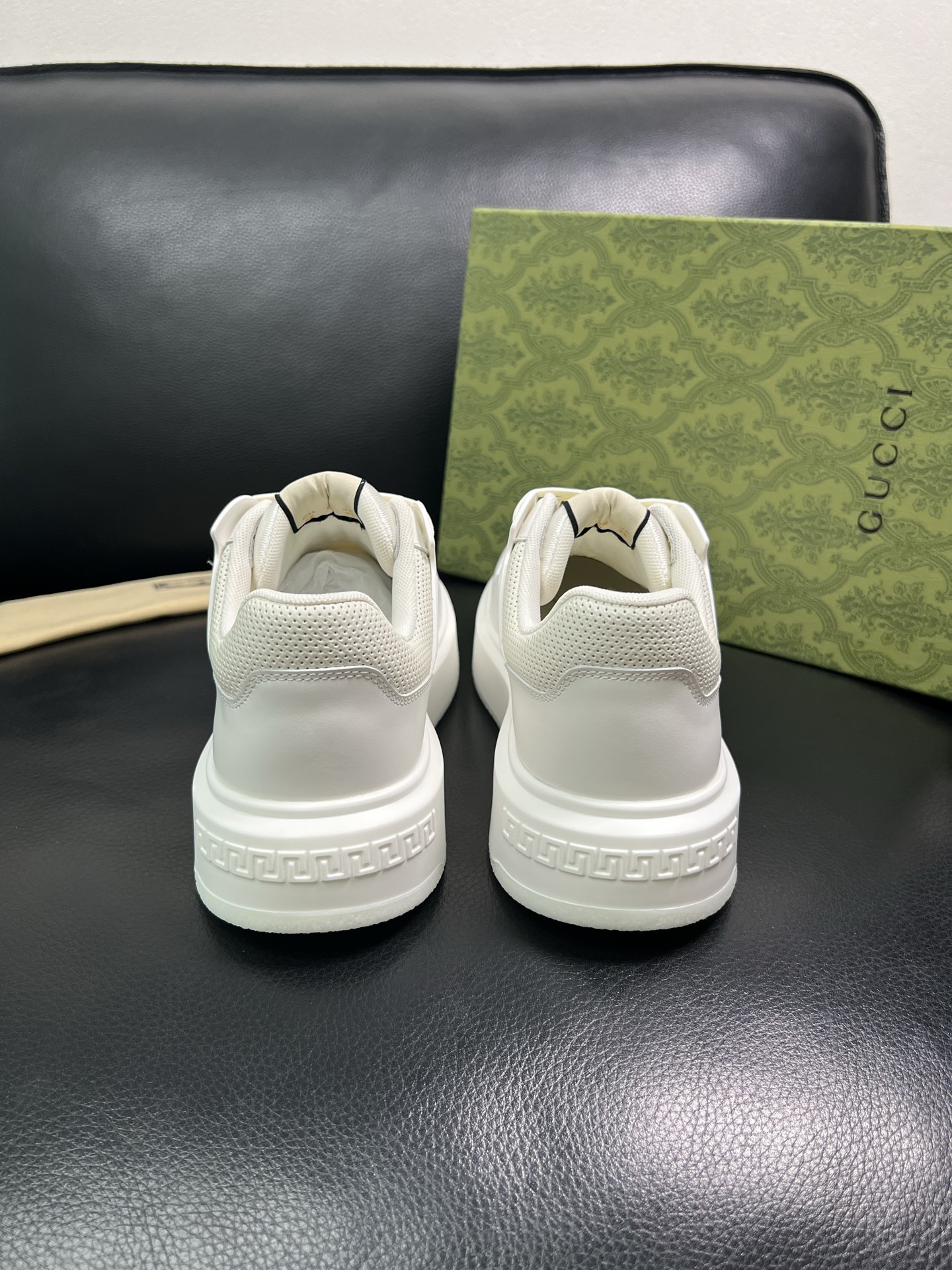 Gucci 高品质 顶级工艺品 古奇 专柜新款原厂配置，意大利进口牛皮搭配印花面料，进口牛皮内里垫，透气