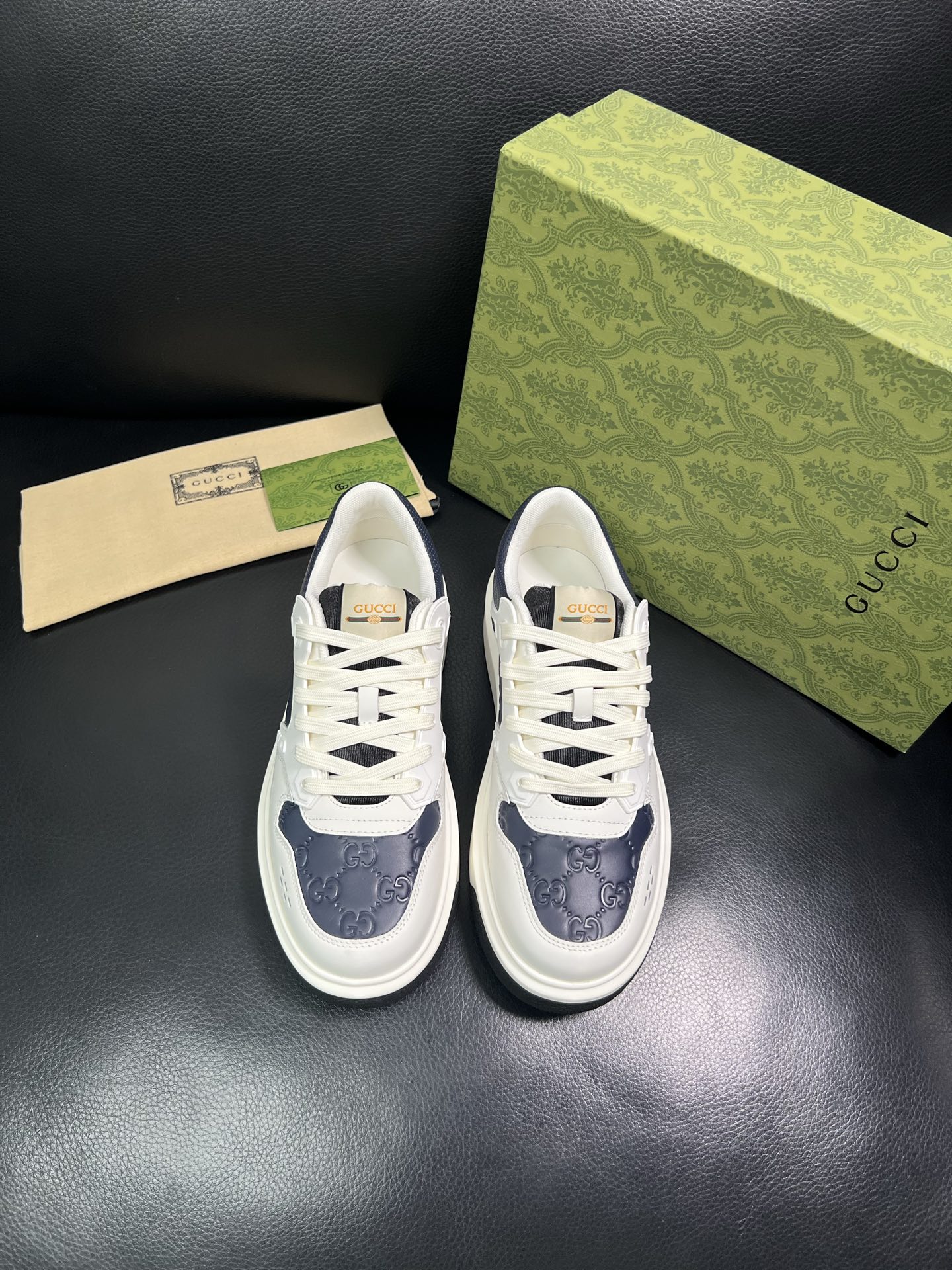 Gucci 高品质 顶级工艺品 古奇 专柜新款原厂配置，意大利进口牛皮搭配印花面料，进口牛皮内里垫，透气