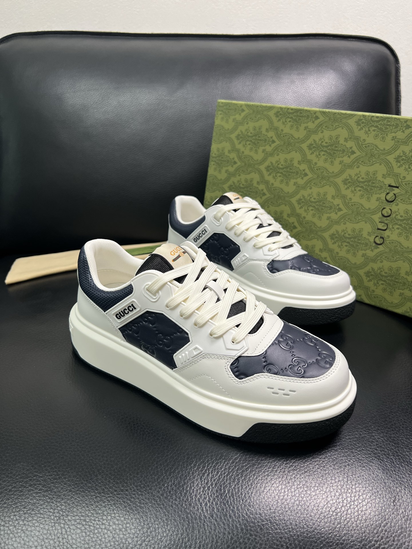 Gucci 高品质 顶级工艺品 古奇 专柜新款原厂配置，意大利进口牛皮搭配印花面料，进口牛皮内里垫，透气