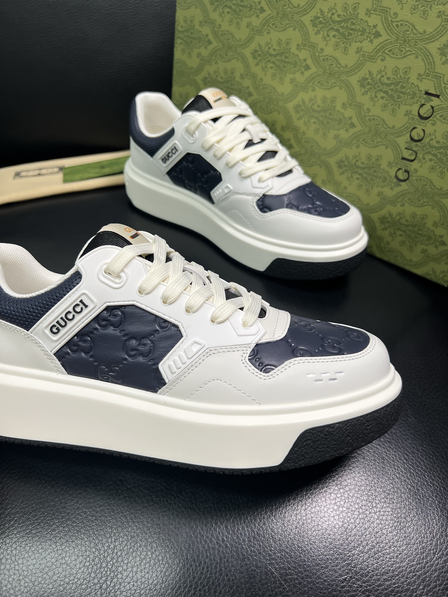 Gucci 高品质 顶级工艺品 古奇 专柜新款原厂配置，意大利进口牛皮搭配印花面料，进口牛皮内里垫，透气