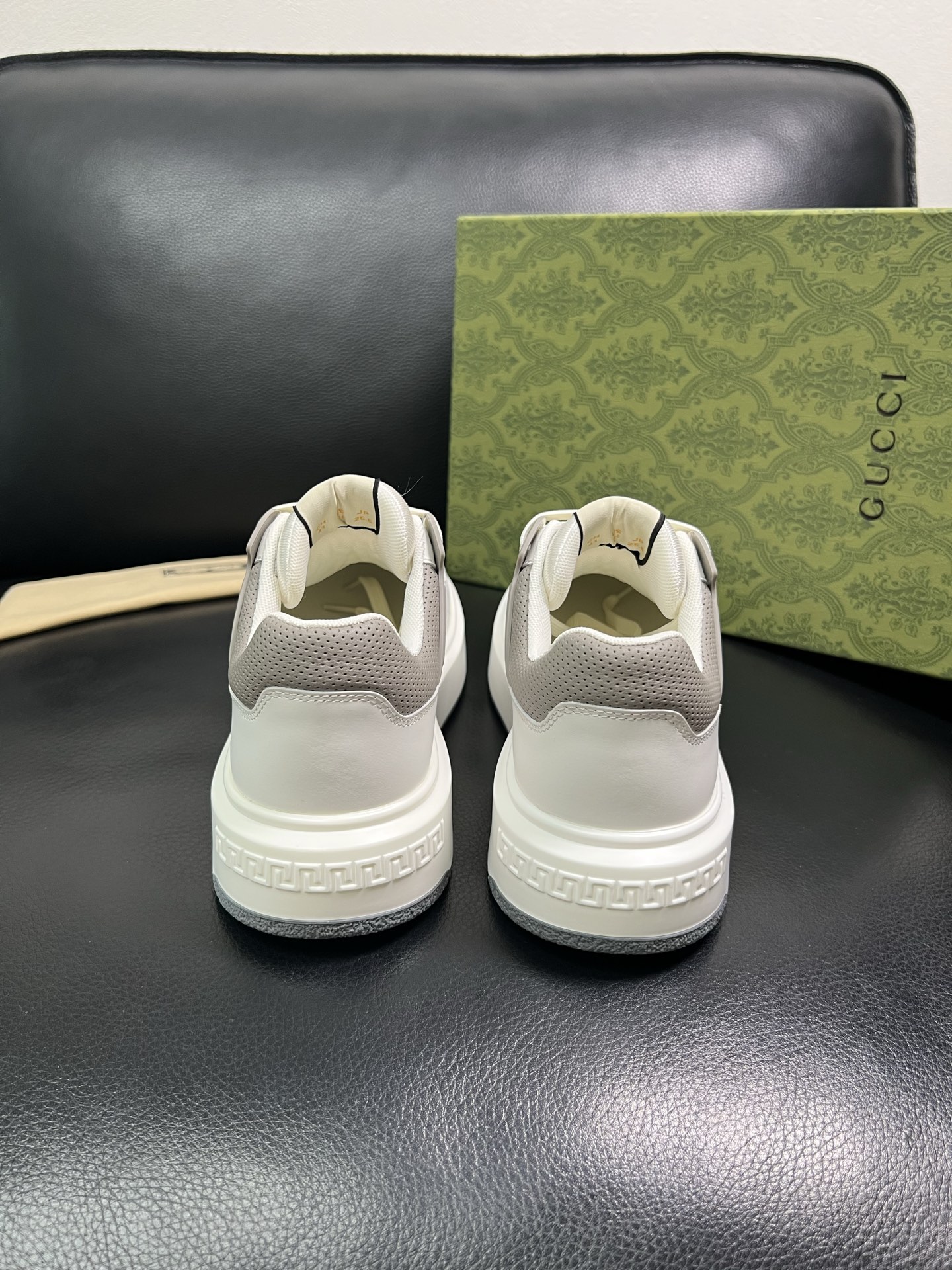 Gucci 高品质 顶级工艺品 古奇 专柜新款原厂配置，意大利进口牛皮搭配印花面料，进口牛皮内里垫，透气