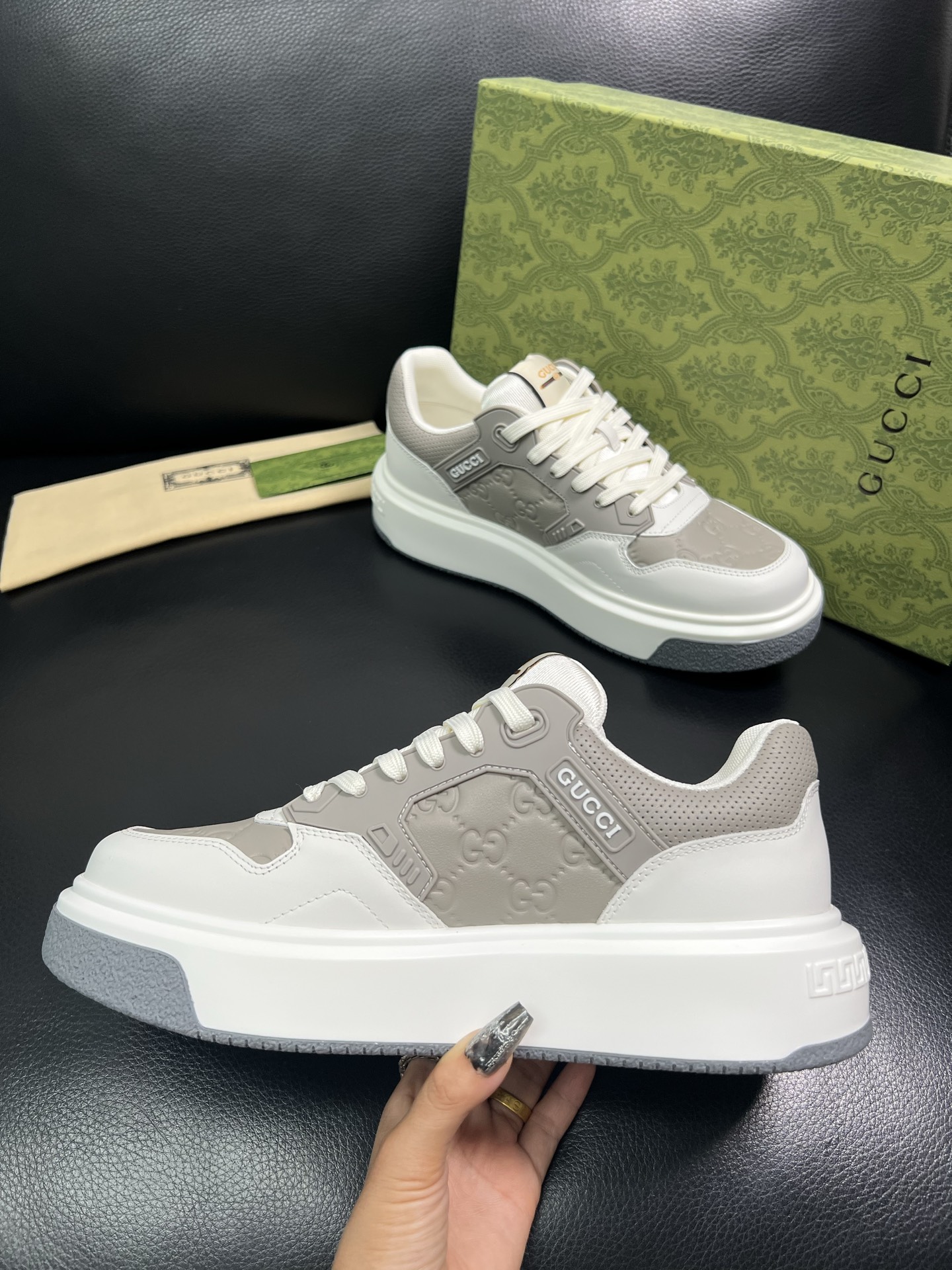 Gucci 高品质 顶级工艺品 古奇 专柜新款原厂配置，意大利进口牛皮搭配印花面料，进口牛皮内里垫，透气