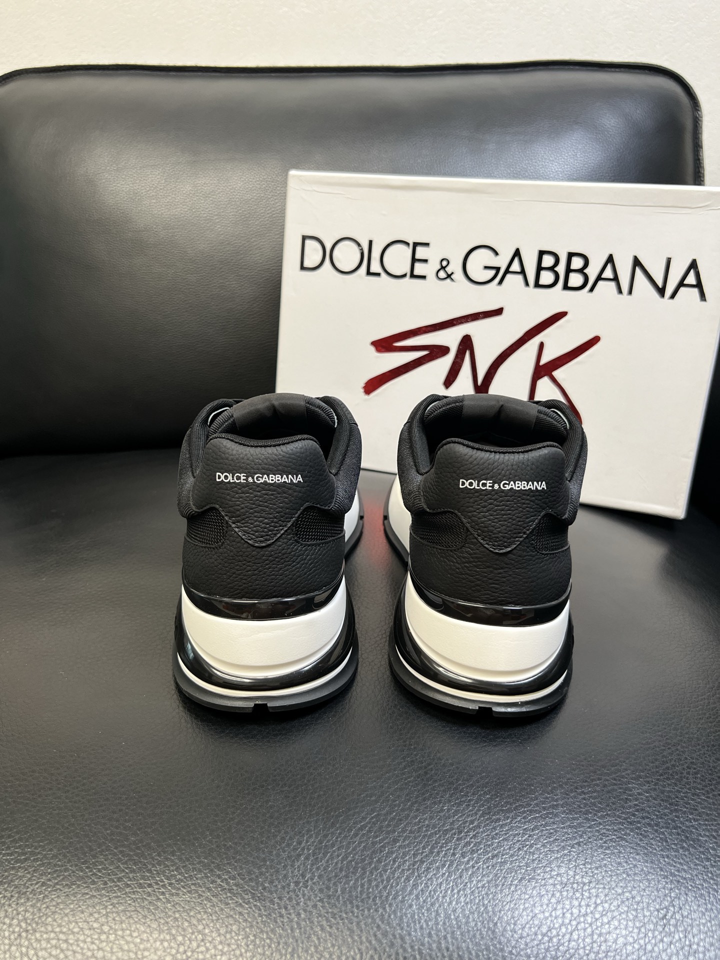 Dolce & Gabbana 高品质 顶级工艺品 杜嘉班纳 爆款专柜新品同步，鞋面意大利进口牛皮搭配布