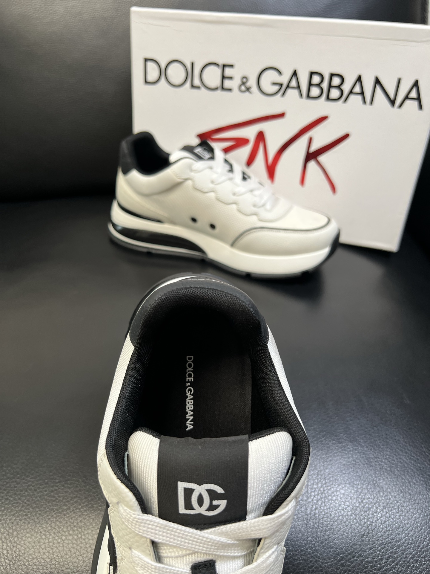 Dolce & Gabbana 高品质 顶级工艺品 杜嘉班纳 爆款专柜新品同步，鞋面意大利进口牛皮搭配布