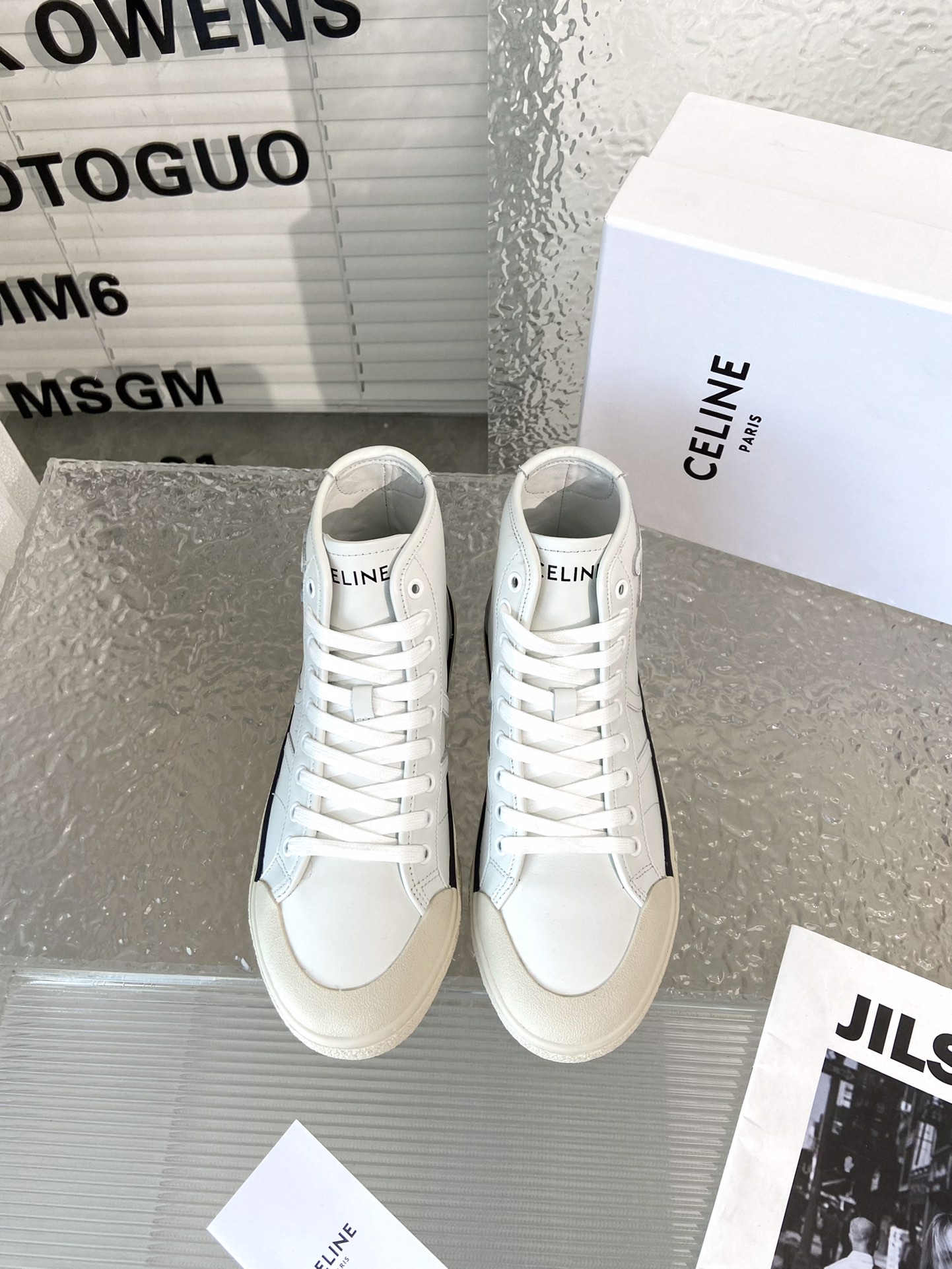 Celine Chaussures De Skate Chaussures Décontractées Blanc Cuir de veau vache Hauts hauts