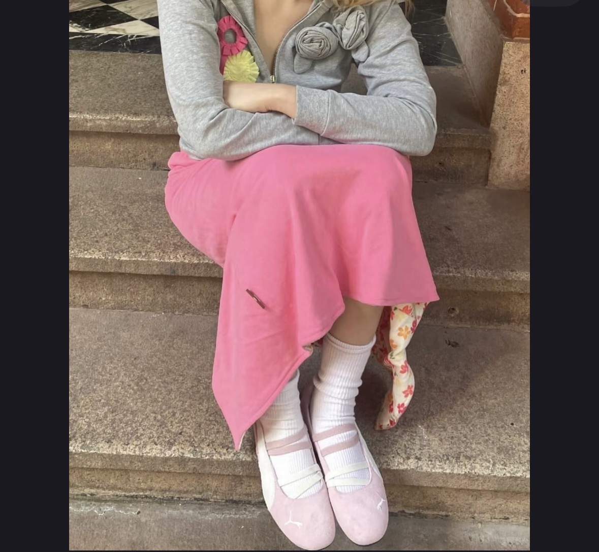 NO:260464,Foot pictures, ballet shoes19860909上脚图,芭蕾舞鞋,Women's Shoes