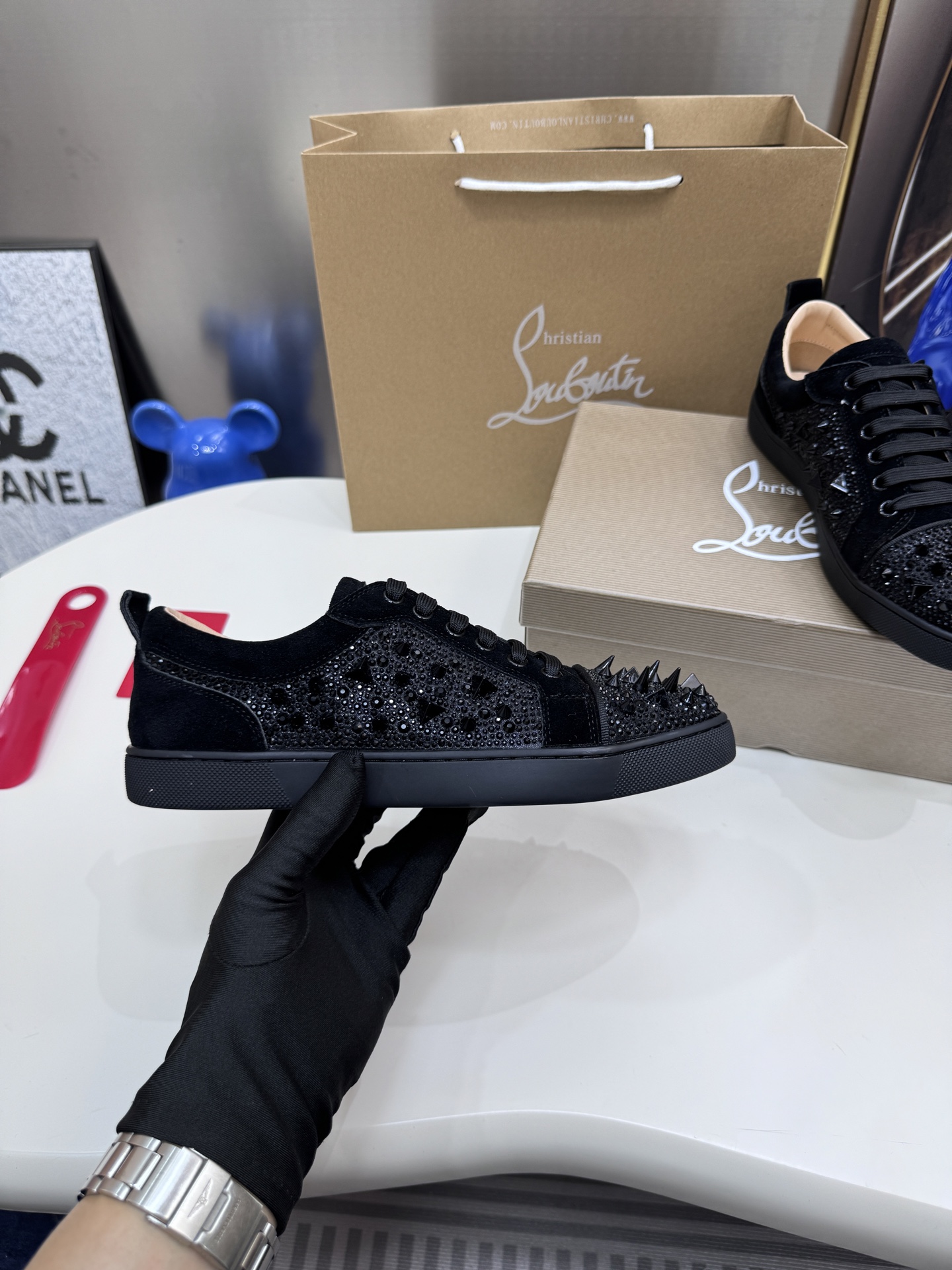 Christian Louboutin Style Leather Men's Shoes style reference detail image 7 from source 782858