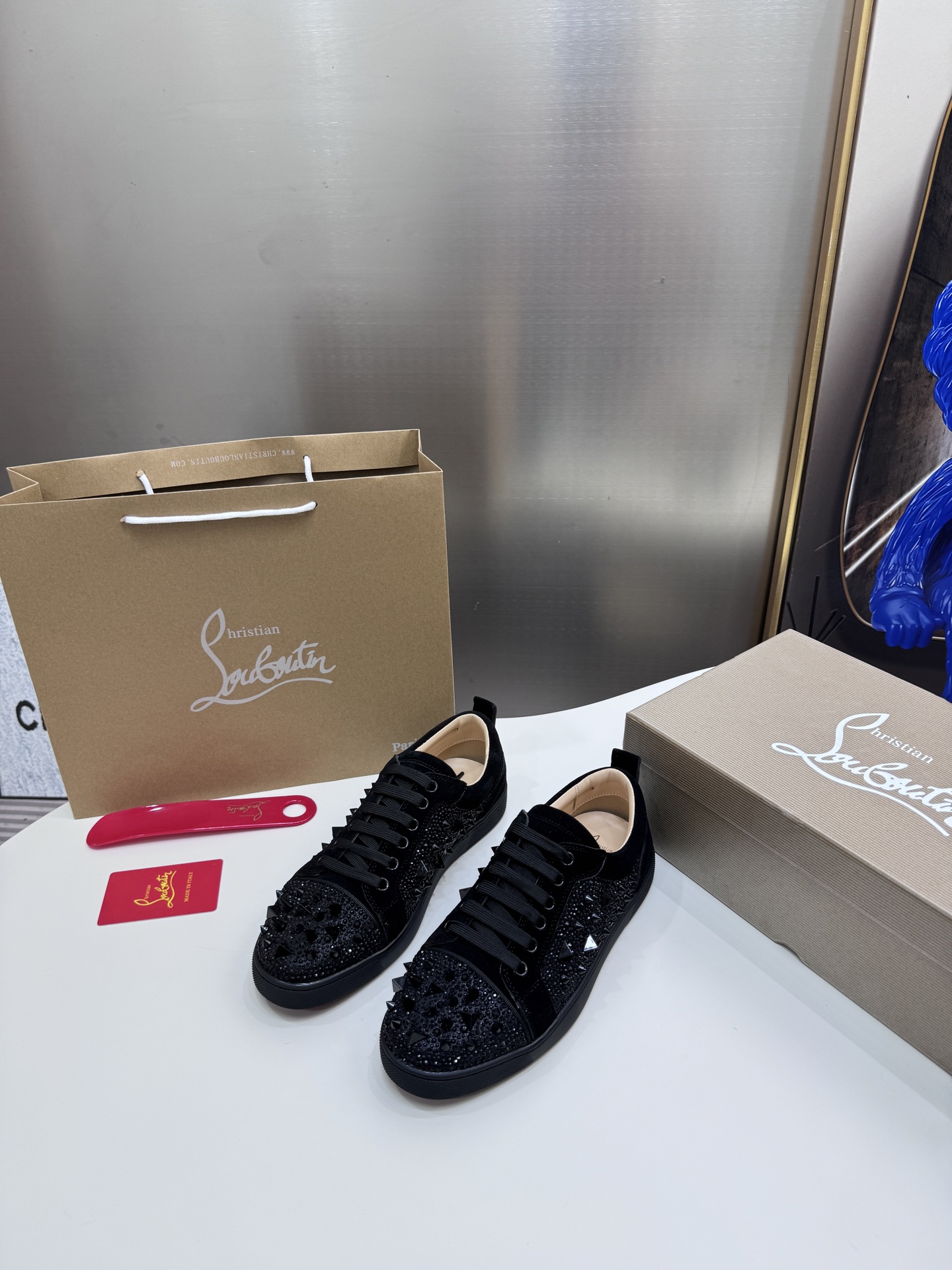 Christian Louboutin（cl男） Style Leather Men's Shoes Lookbook Reference image 2