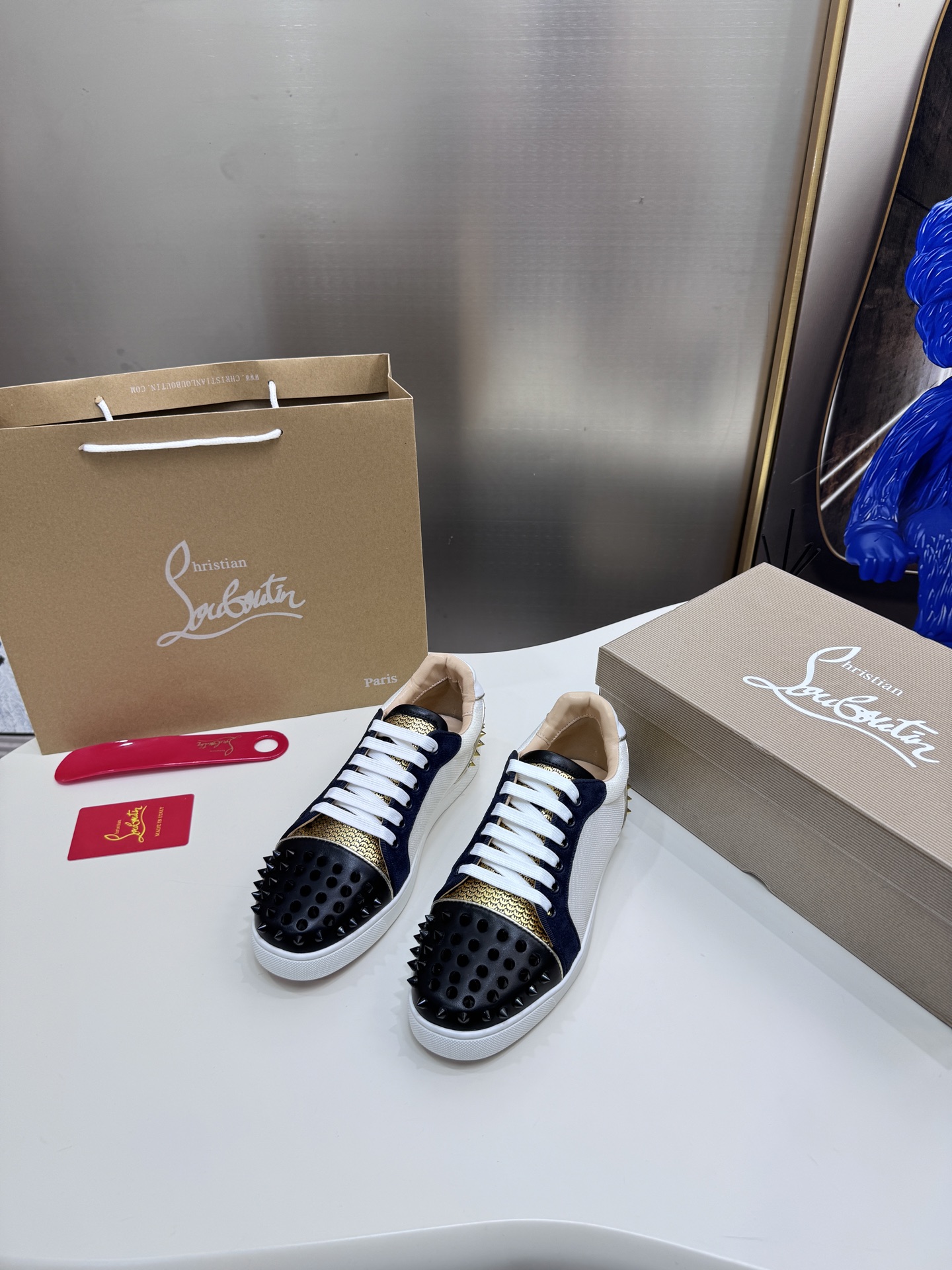 Christian Louboutin（cl男） Style Leather Men's Shoes Lookbook Reference image 2