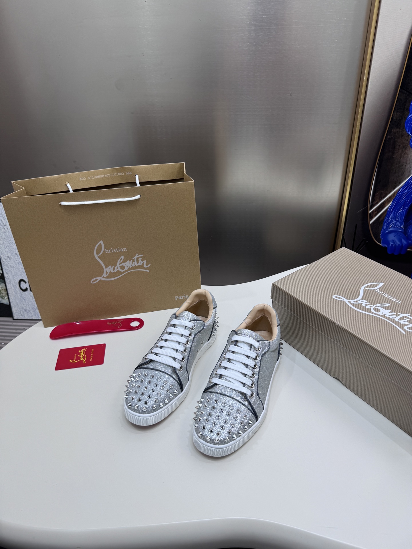 Christian Louboutin（cl男） Style Leather Men's Shoes Lookbook Reference image 2