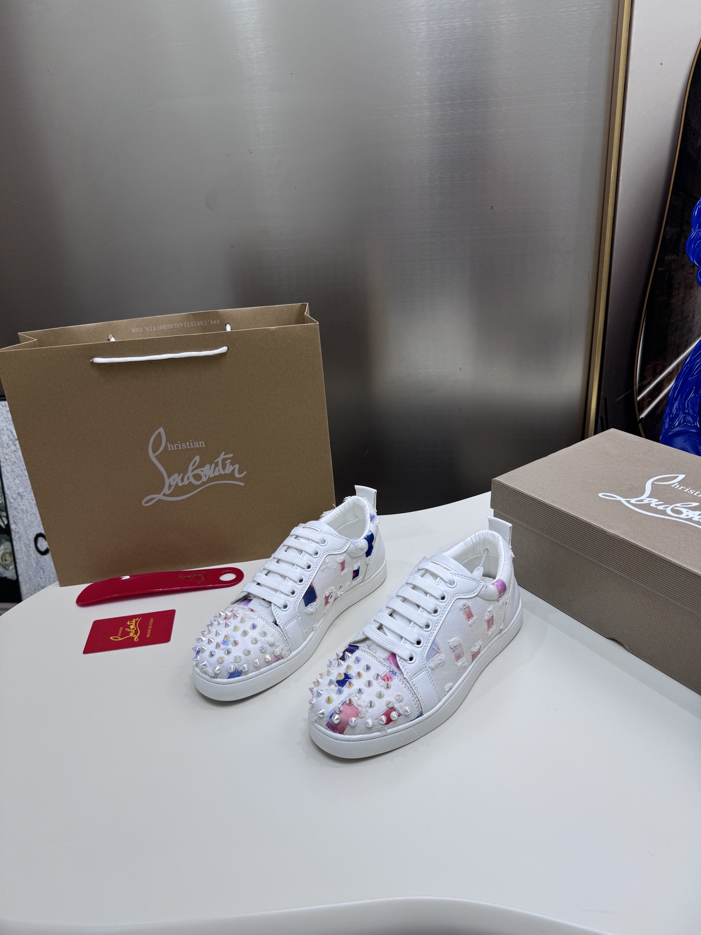 Christian Louboutin（cl男） Style Leather Men's Shoes Lookbook Reference image 2