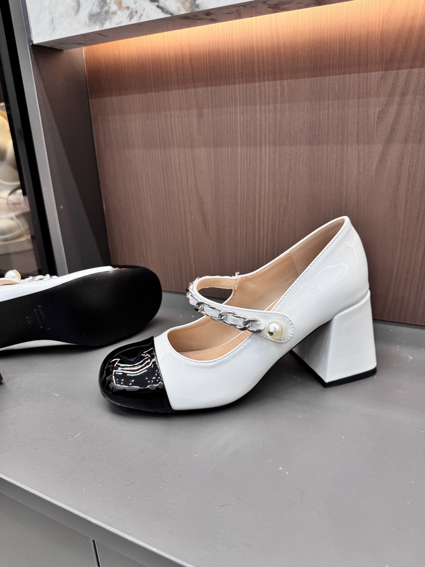 缪缪 Miu Miu 经典高奢皮鞋鞋履高跟鞋 #E8AEEEC0 8