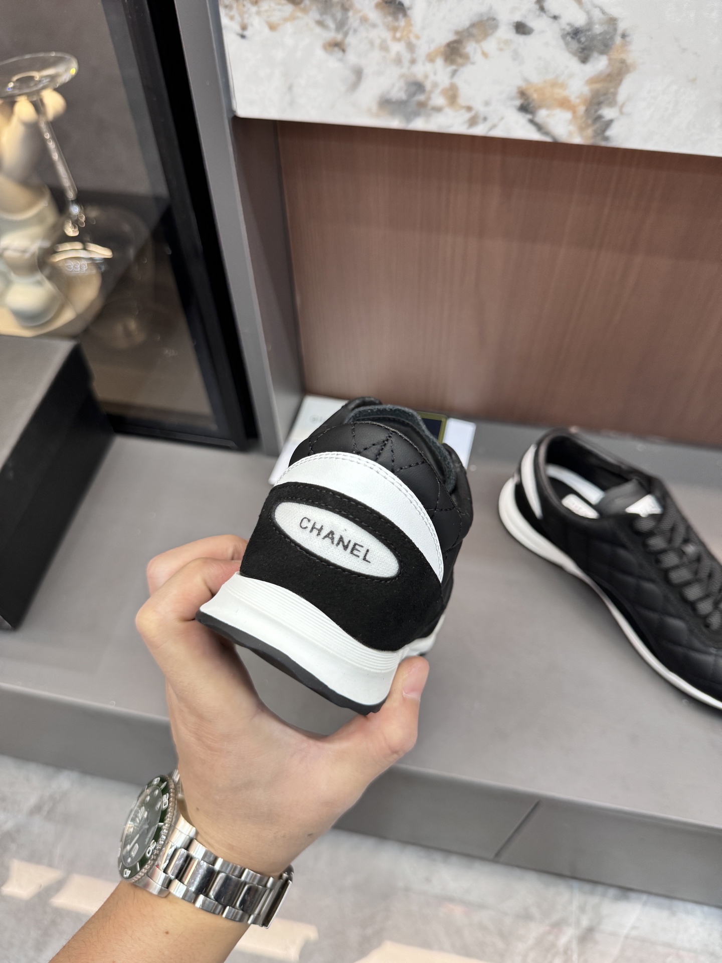 Chanel 专柜款经典鞋履 7
